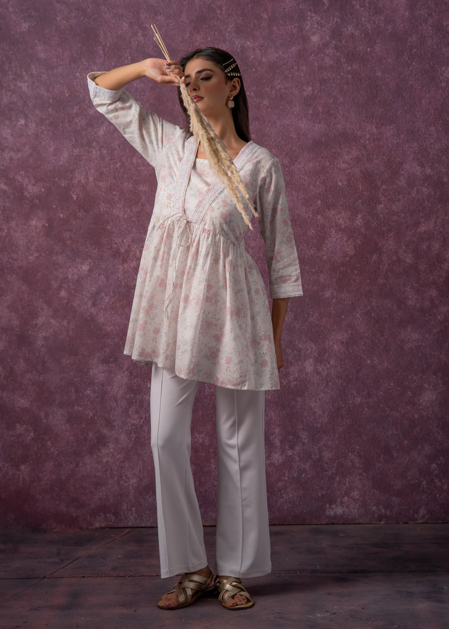 Women's Offwhite & Pink Floral Cotton Tunic with Lace and Dori Details