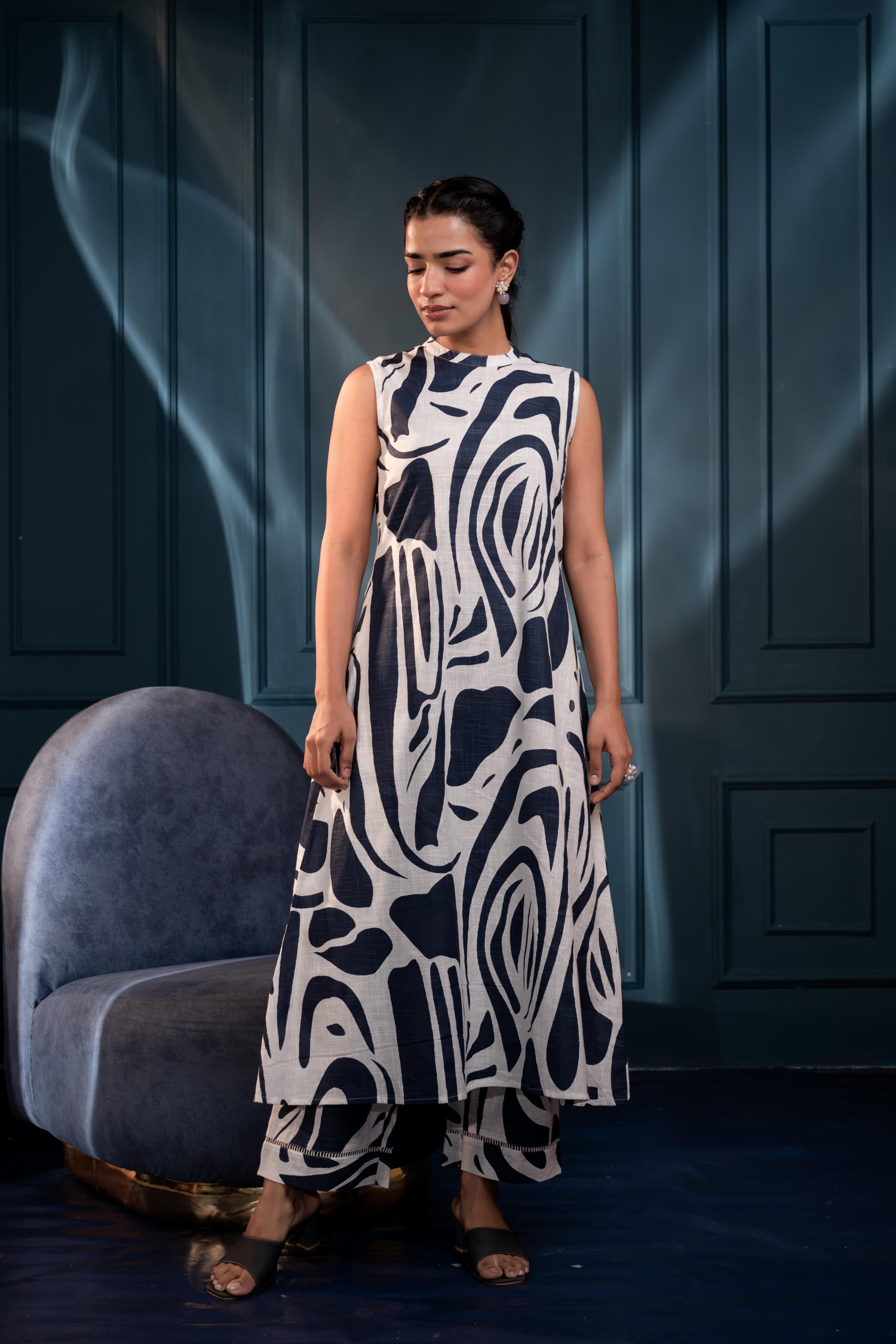 Women's Blue Floral Cotton Co-ord Set with Kurta & Pants