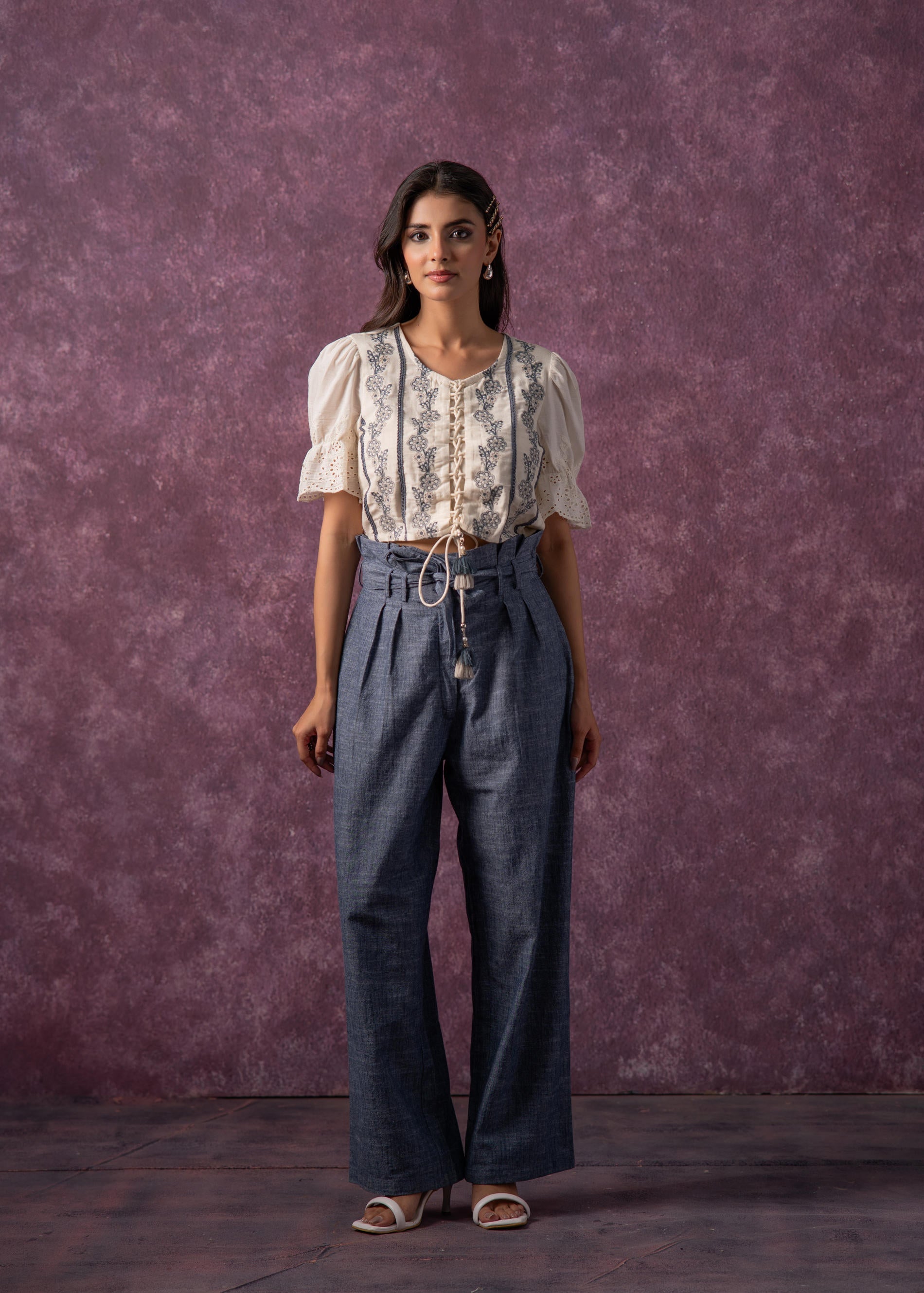 Women's Natural Solid Top with Pant Co-Ord Set with Thread Work