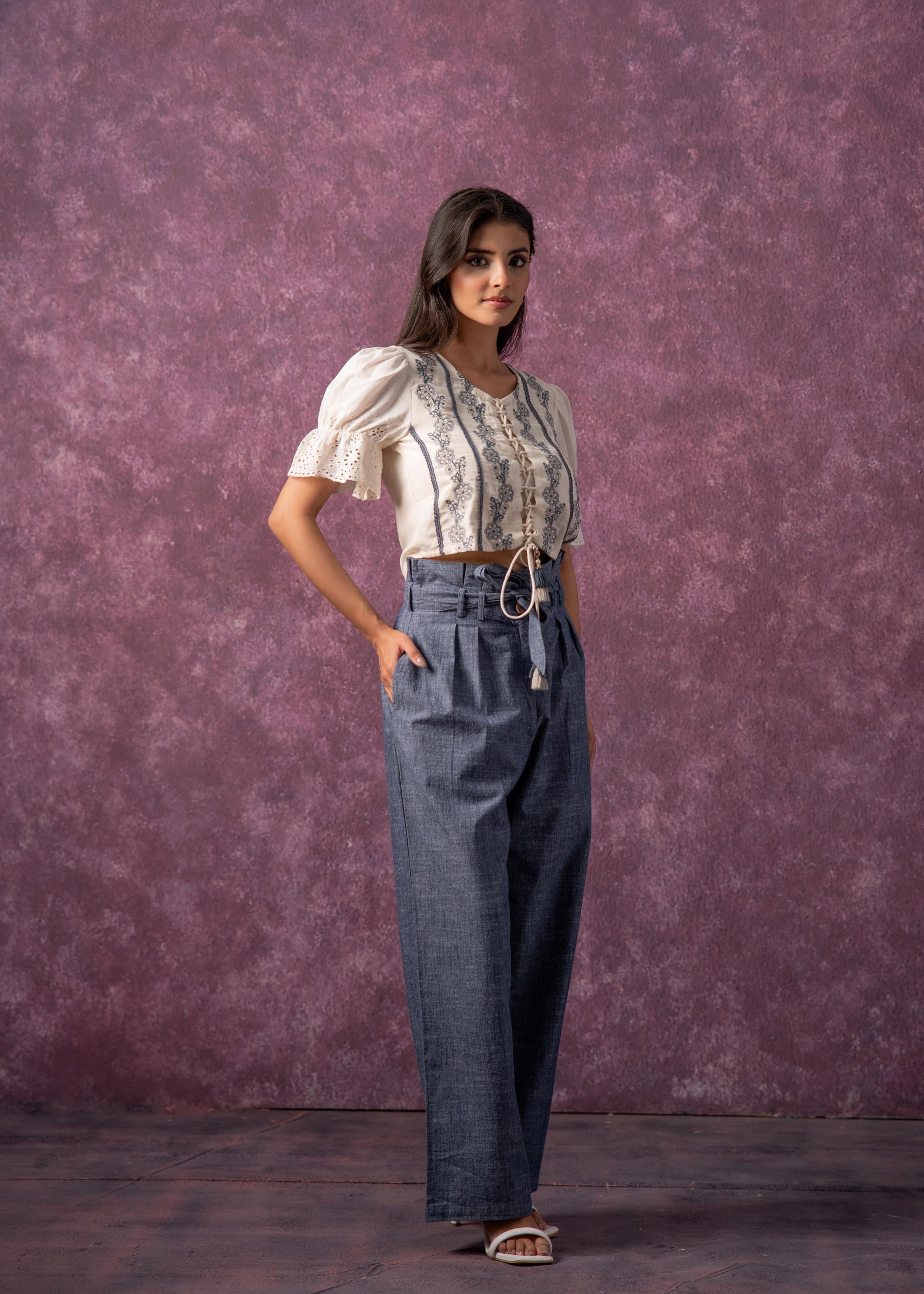 Women's Natural Solid Top with Pant Co-Ord Set with Thread Work