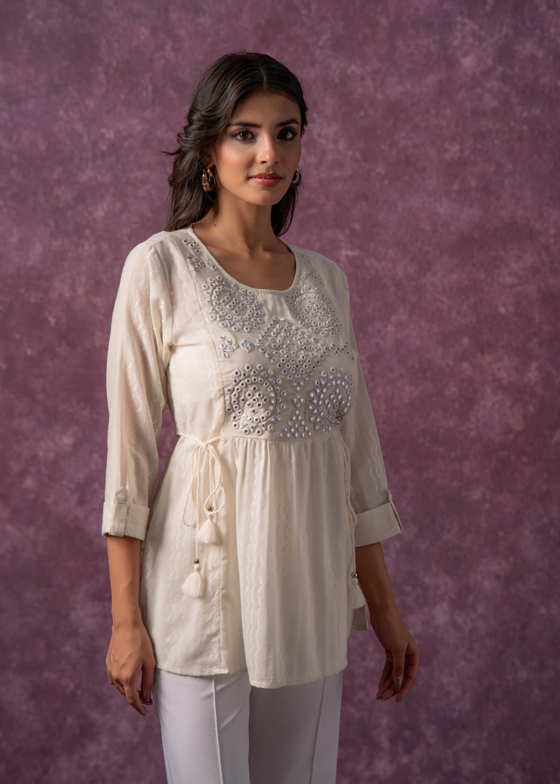 Women's Off-White Cotton Tunic with Thread & Mirror Work
