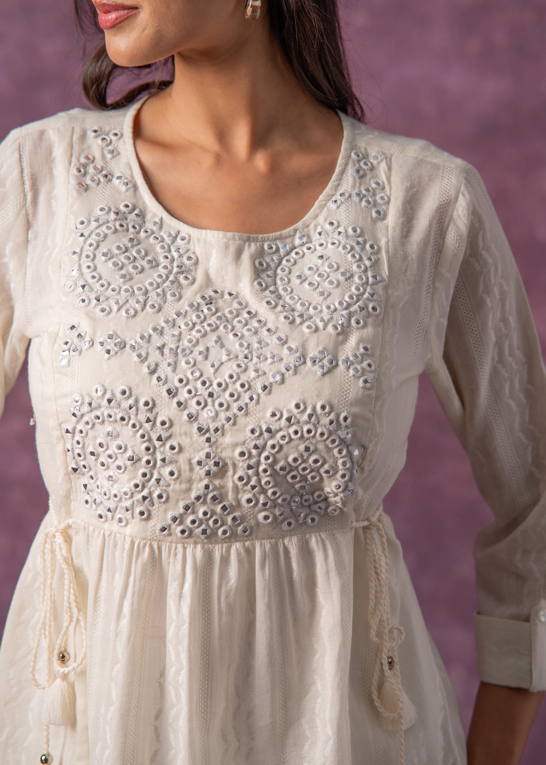 Women's Off-White Cotton Tunic with Thread & Mirror Work
