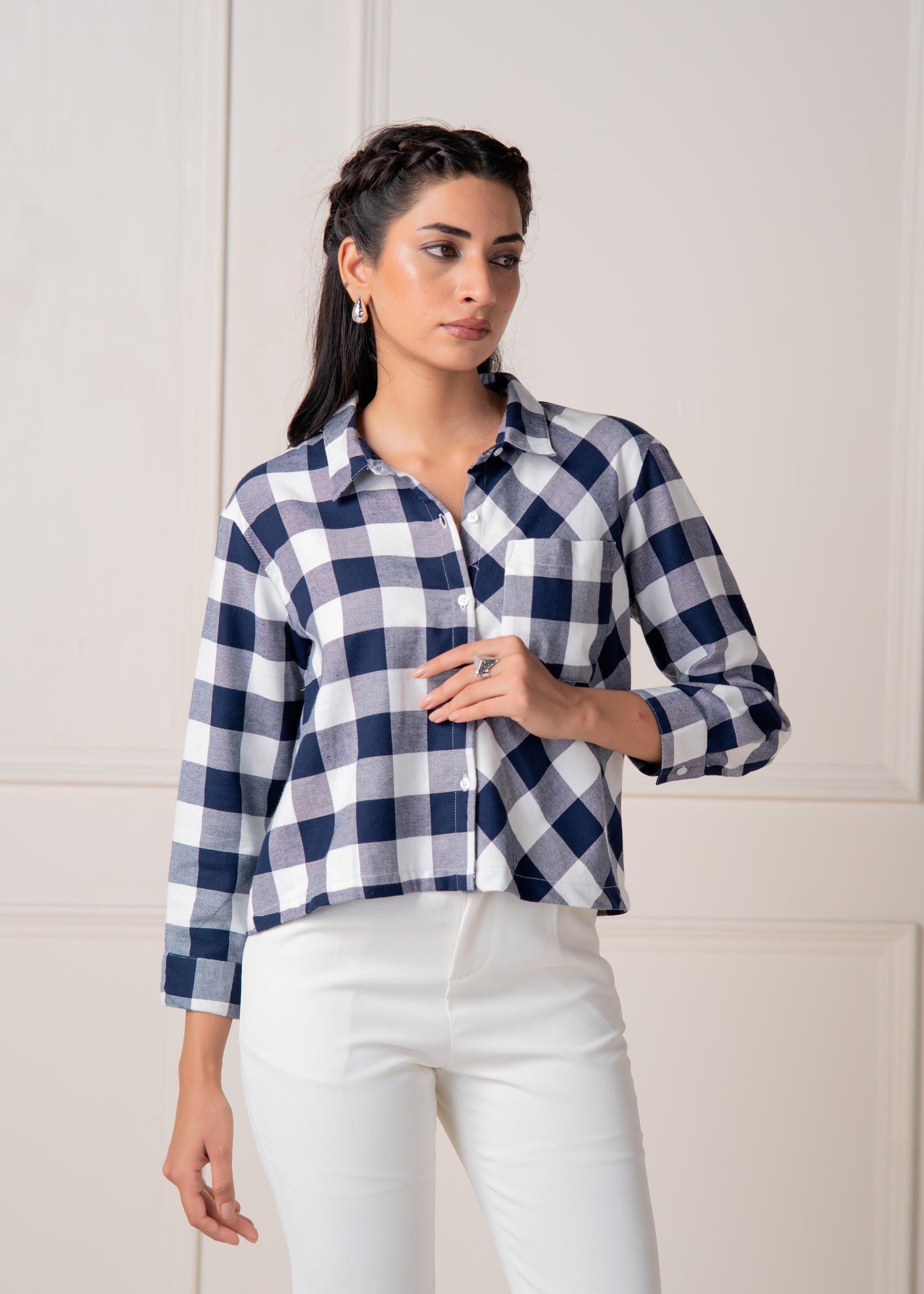 Lamora Navy & White Large Checkered Casual Button-Down Shirt