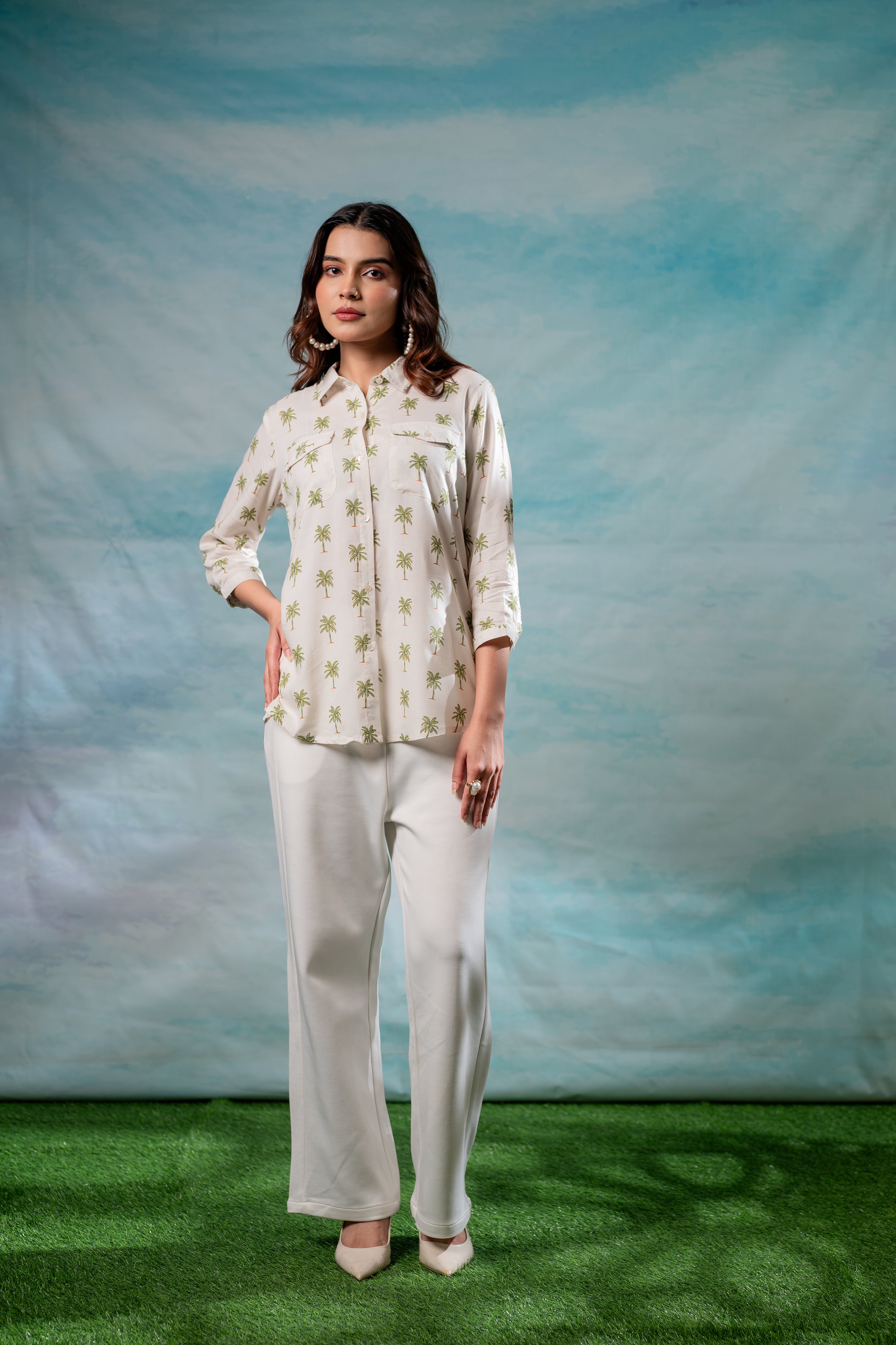 Lamora Off-White Palm Tree Printed Relaxed Fit Shirt