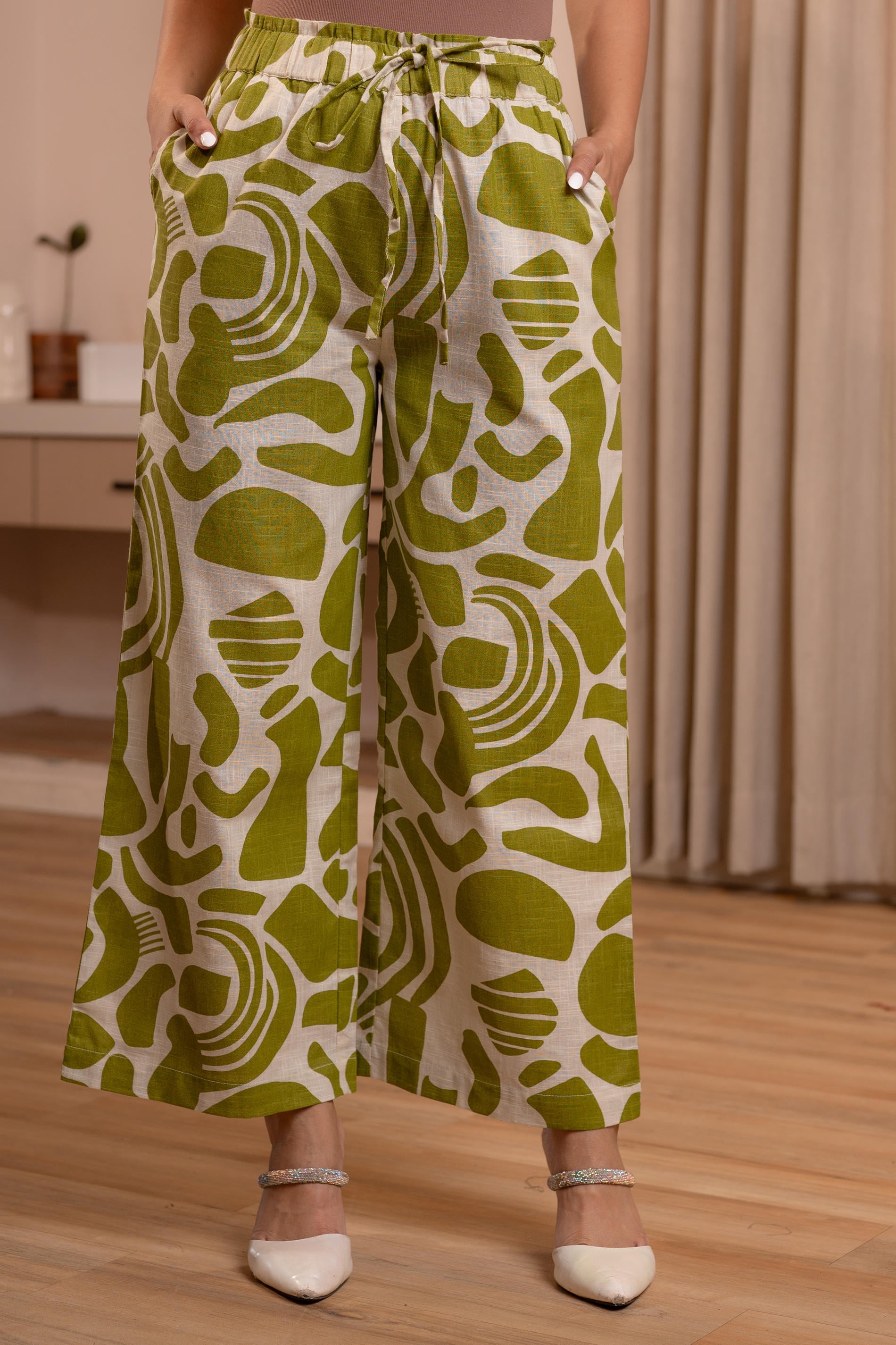 Lamora Olive Abstract Co-ord Set with Contemporary Minimal Styling