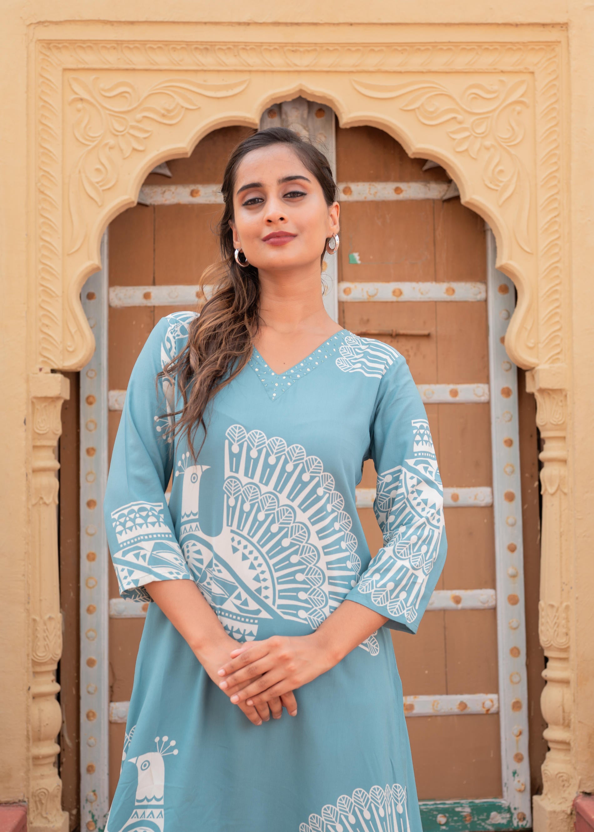Women's Printed Powder Blue Viscose Kurta With Pant