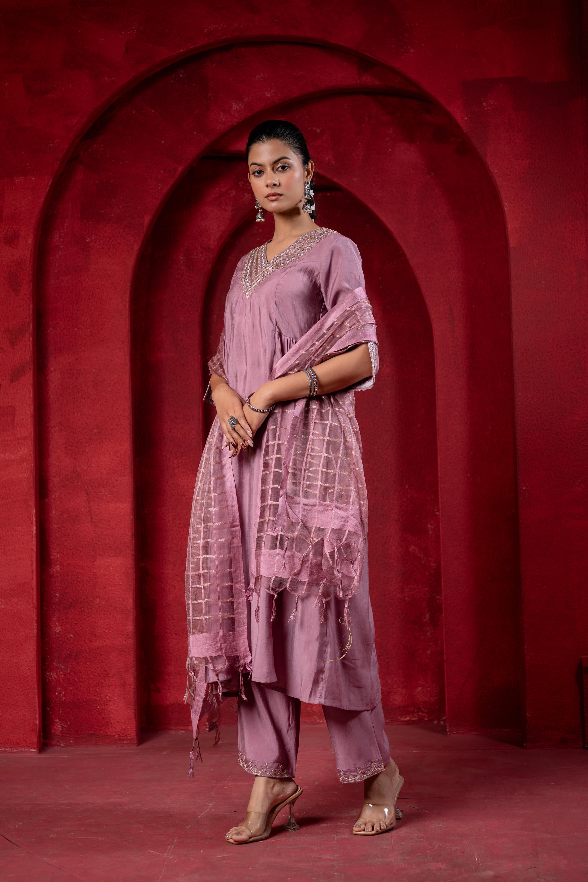 Onion Pink Elegance Chanderi Kurta Set with Geometric Dupatta