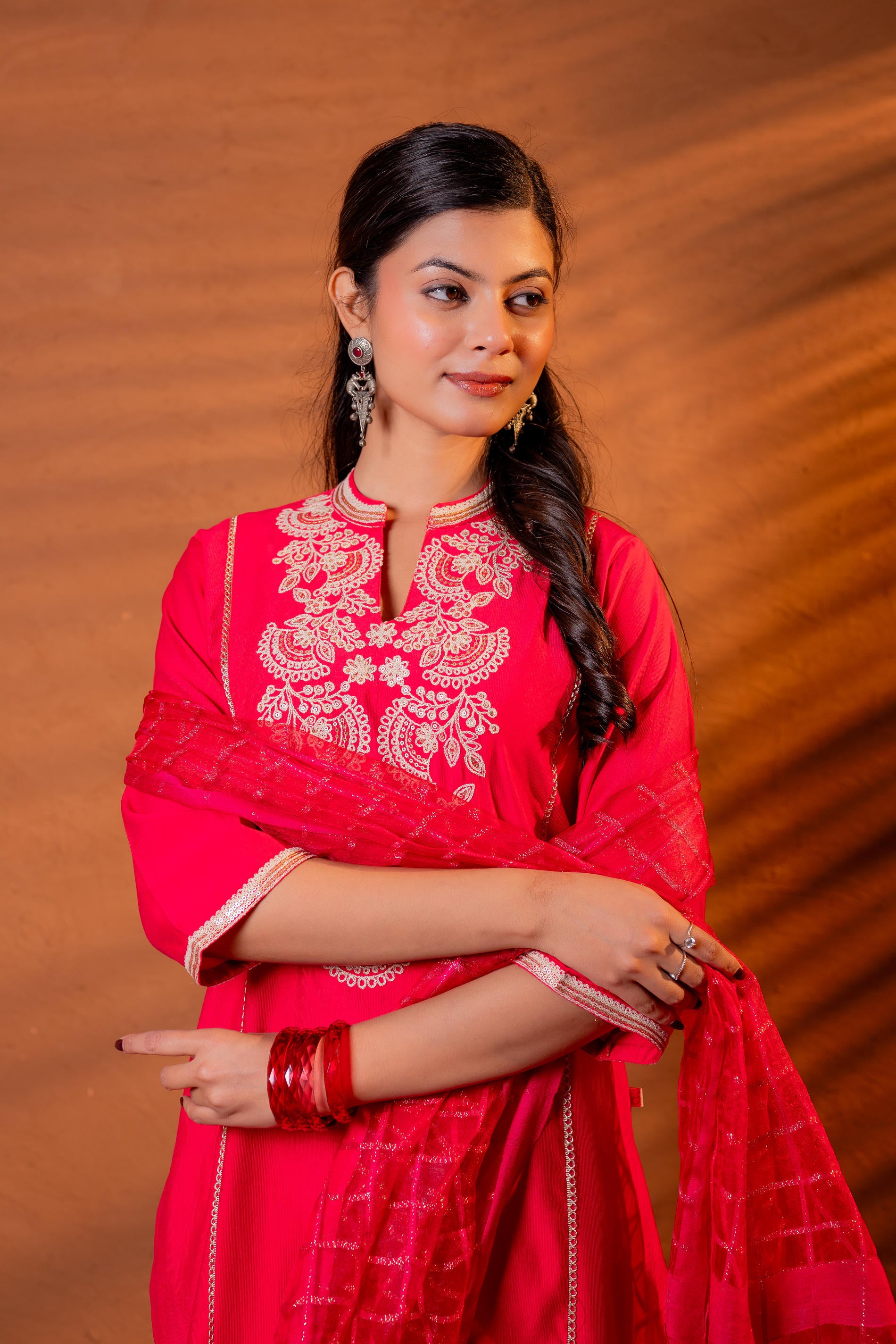 Fuchsia Embroidered Kurta Set with Zari Checked Dupatta