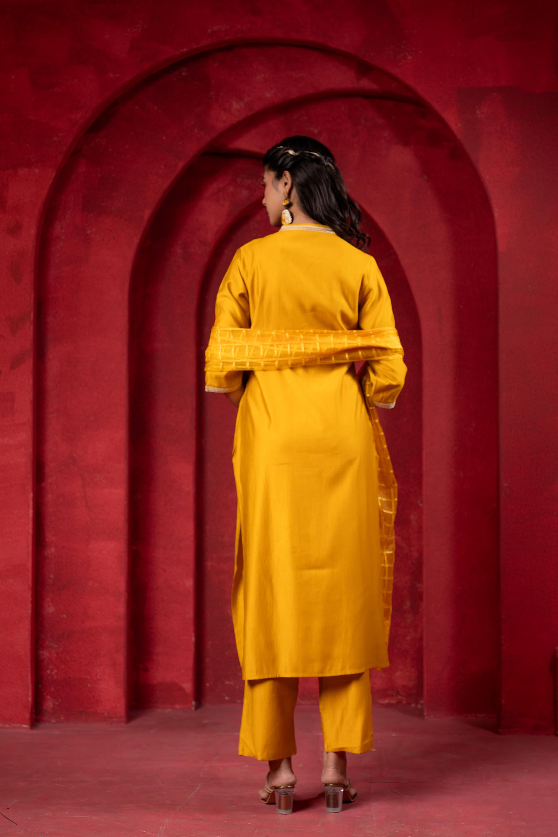 Sunlit Mustard Embroidered Kurta Set with Zari Checked Dupatta