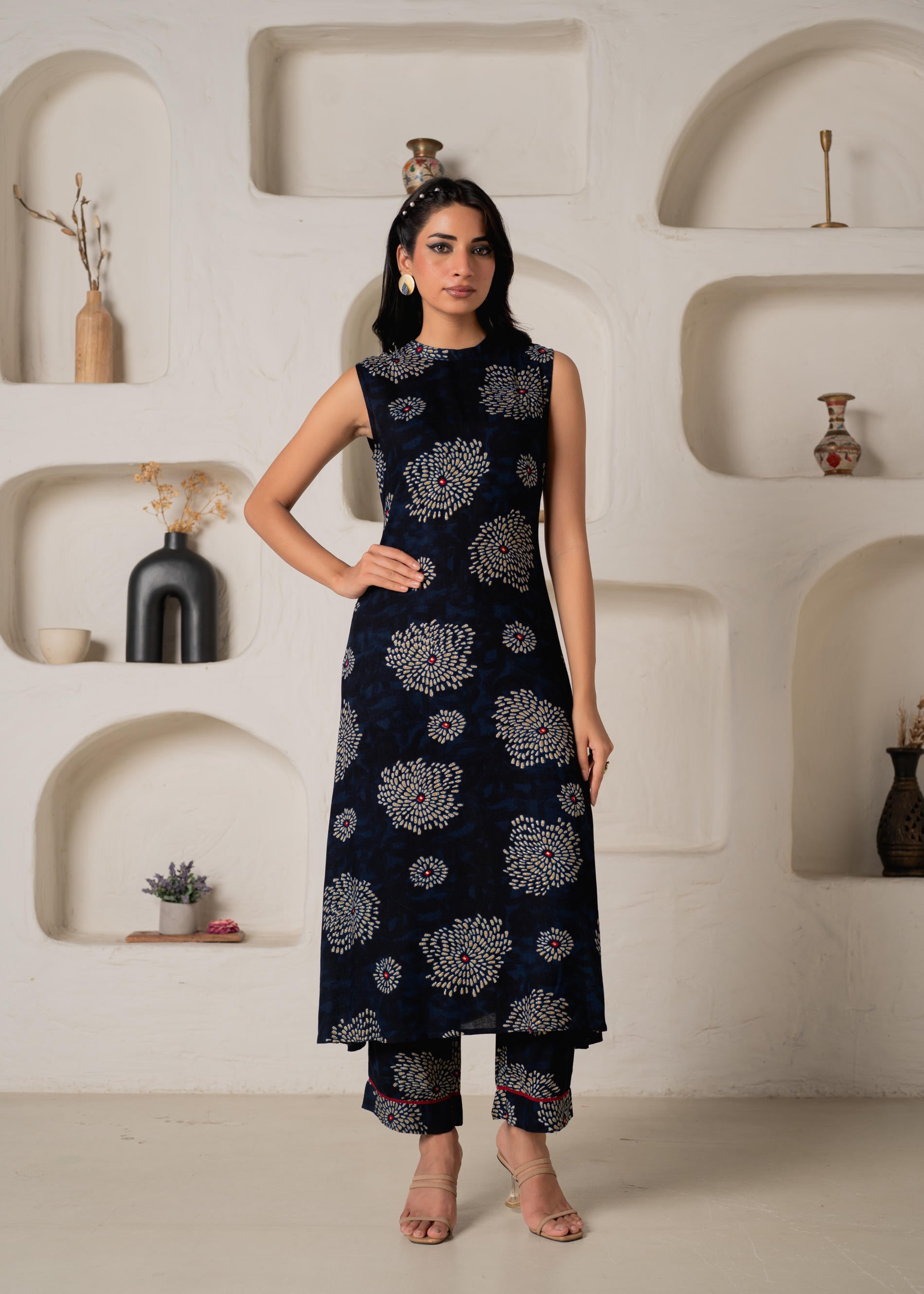 Women's Navy Floral Printed Kurta with Pant Set