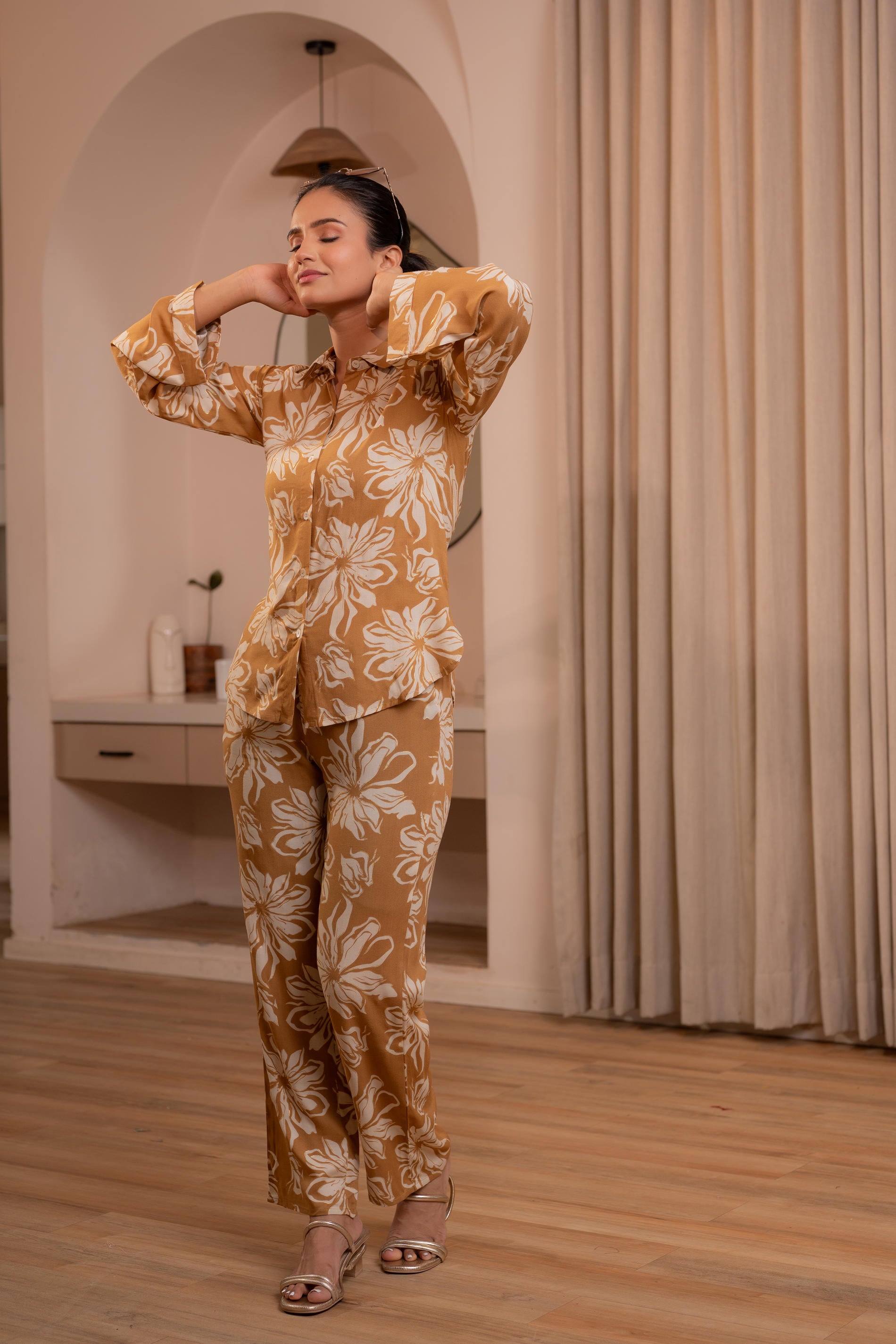 Brown Floral Printed Co-ord Set with Button Details