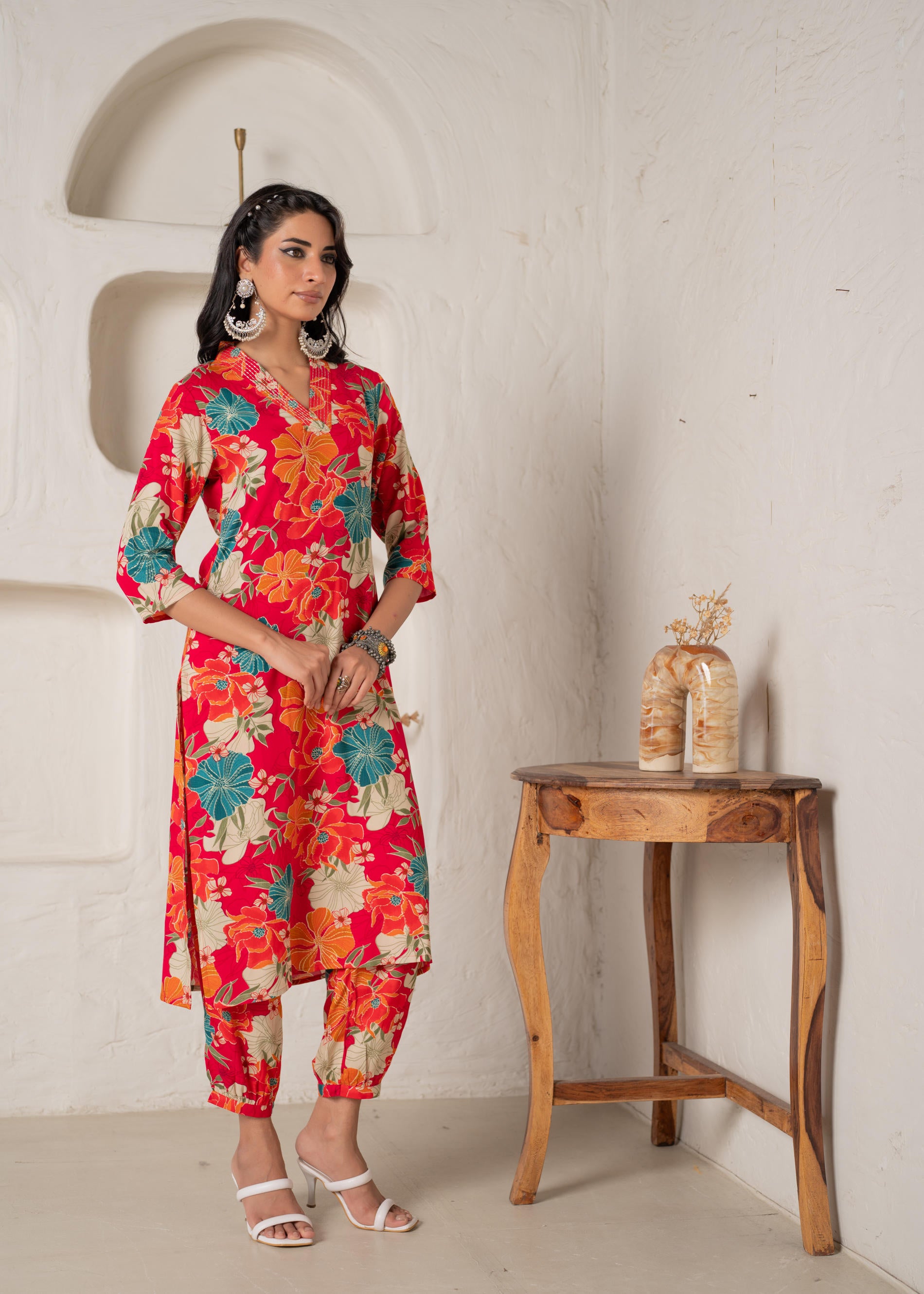 Floral Printed Straight Kurta Set