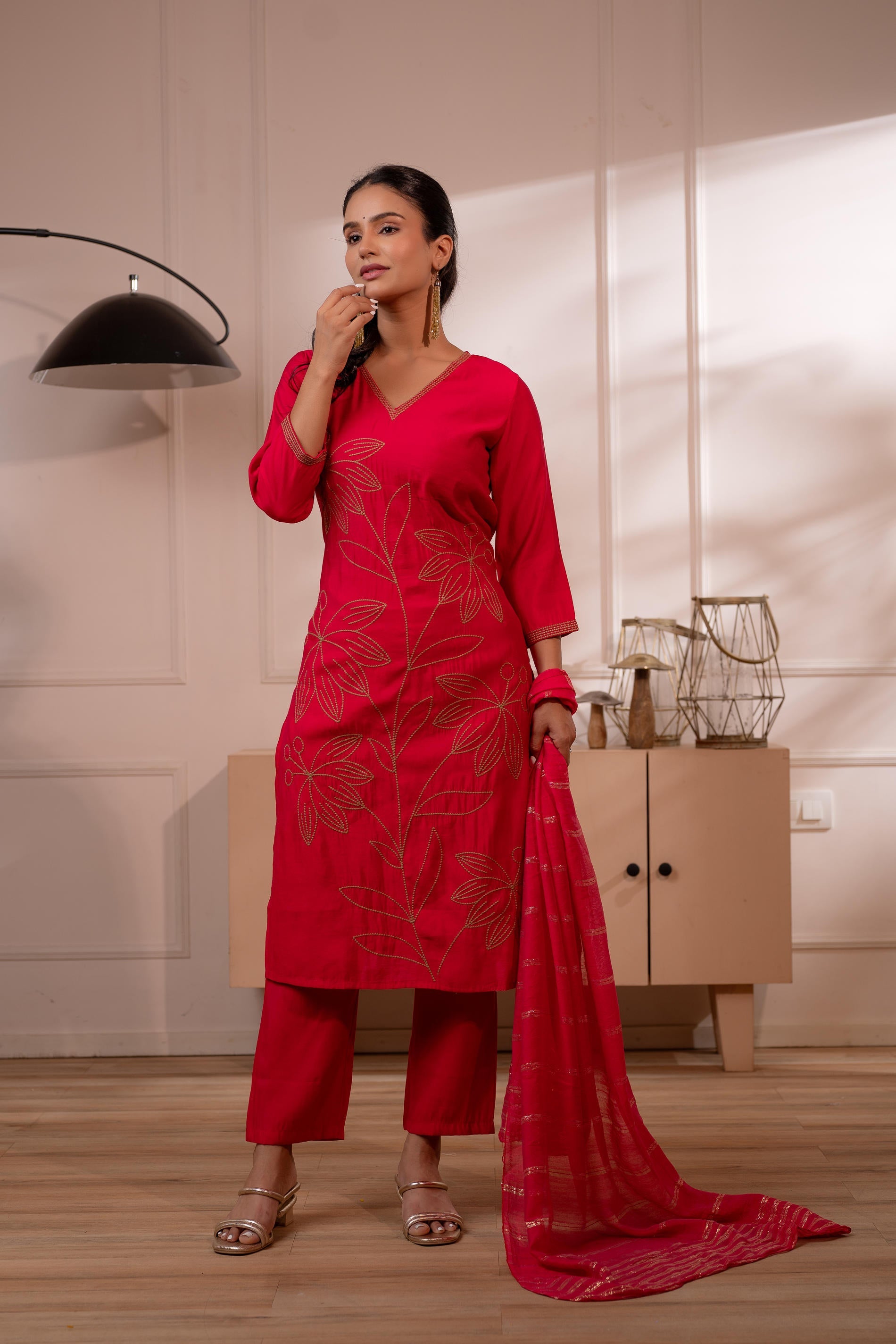 Fuchsia Solid Embroidered Straight Kurta Pant and Dupatta Set with Thread Work