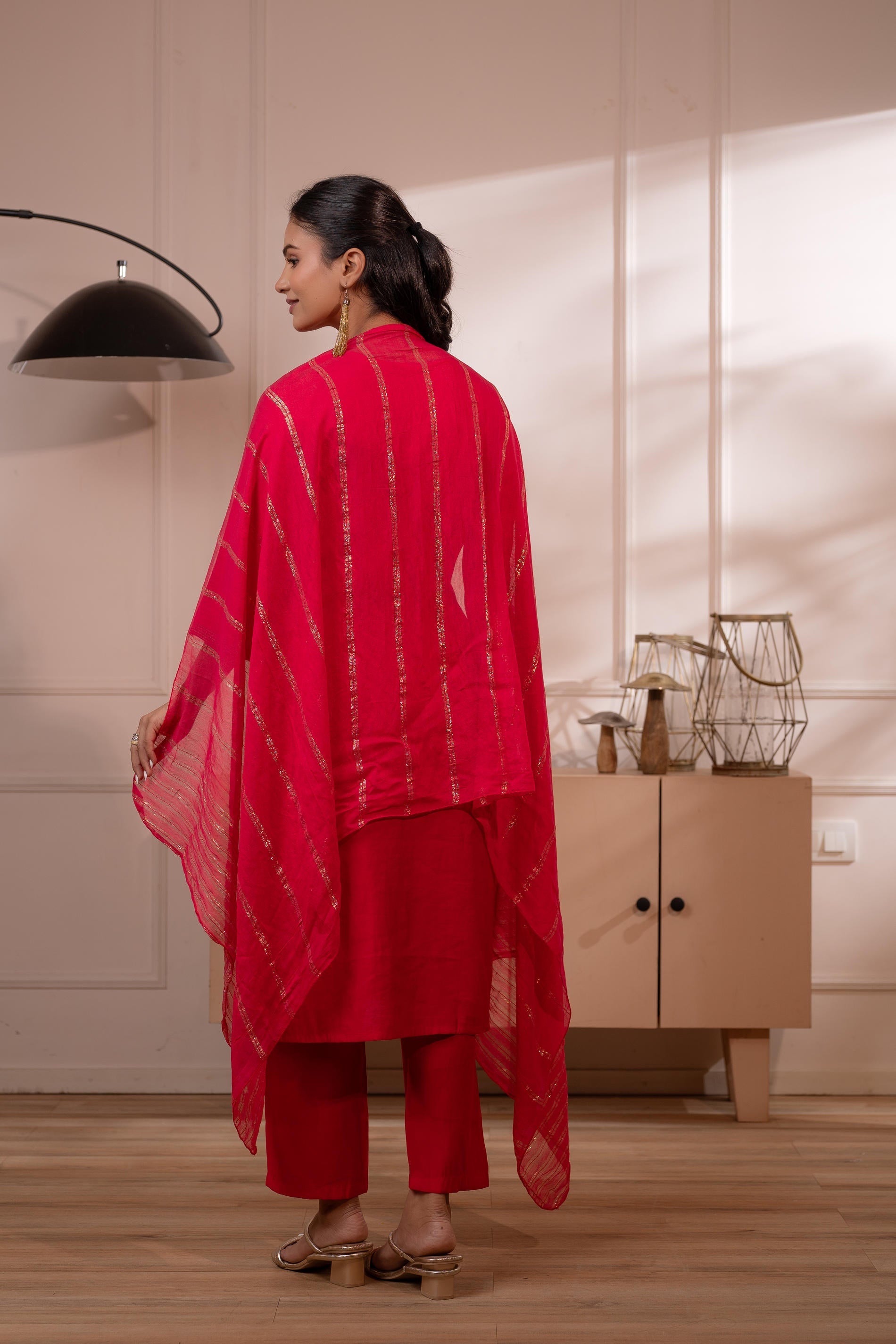 Fuchsia Solid Embroidered Straight Kurta Pant and Dupatta Set with Thread Work