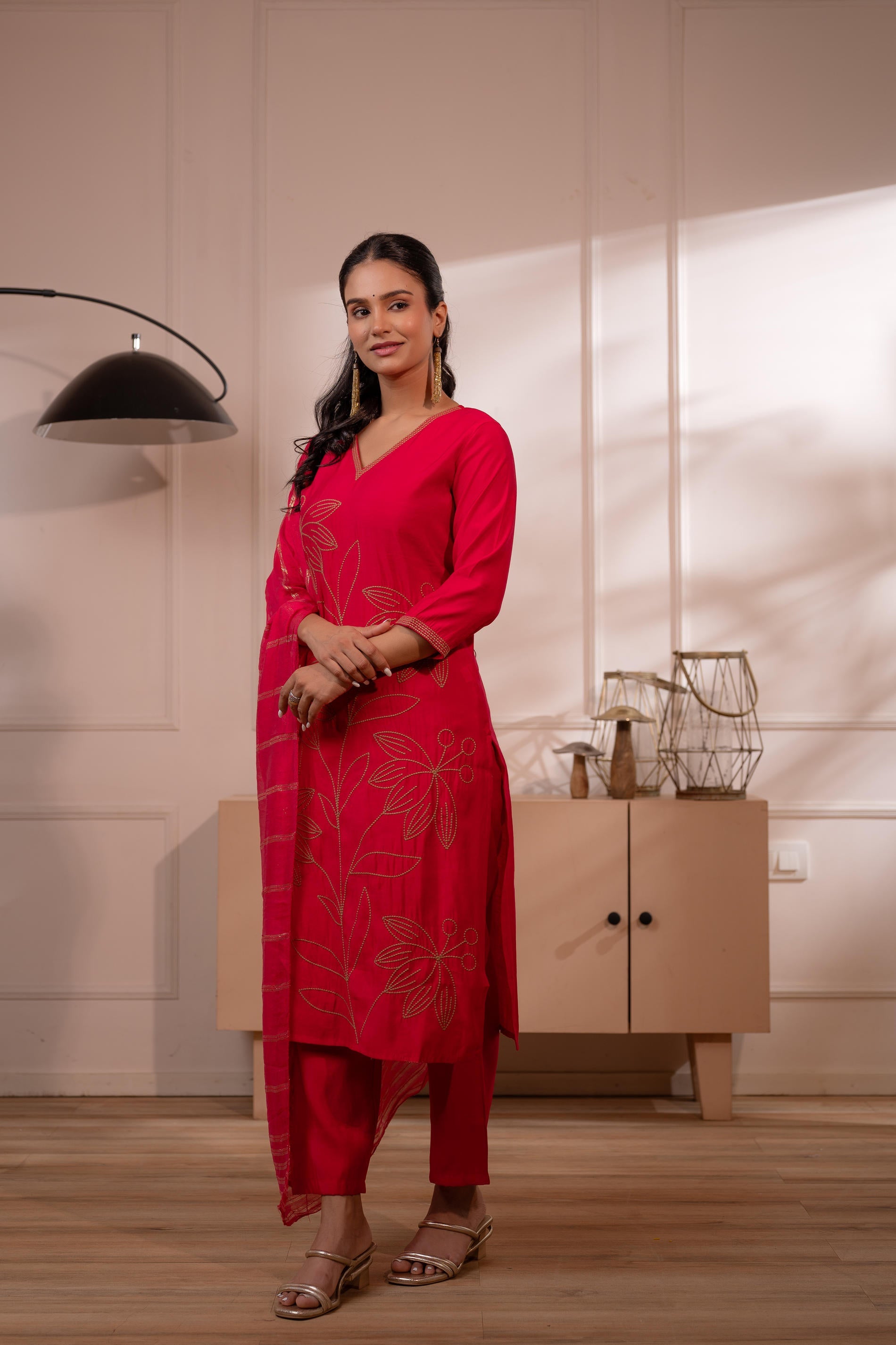 Fuchsia Solid Embroidered Straight Kurta Pant and Dupatta Set with Thread Work