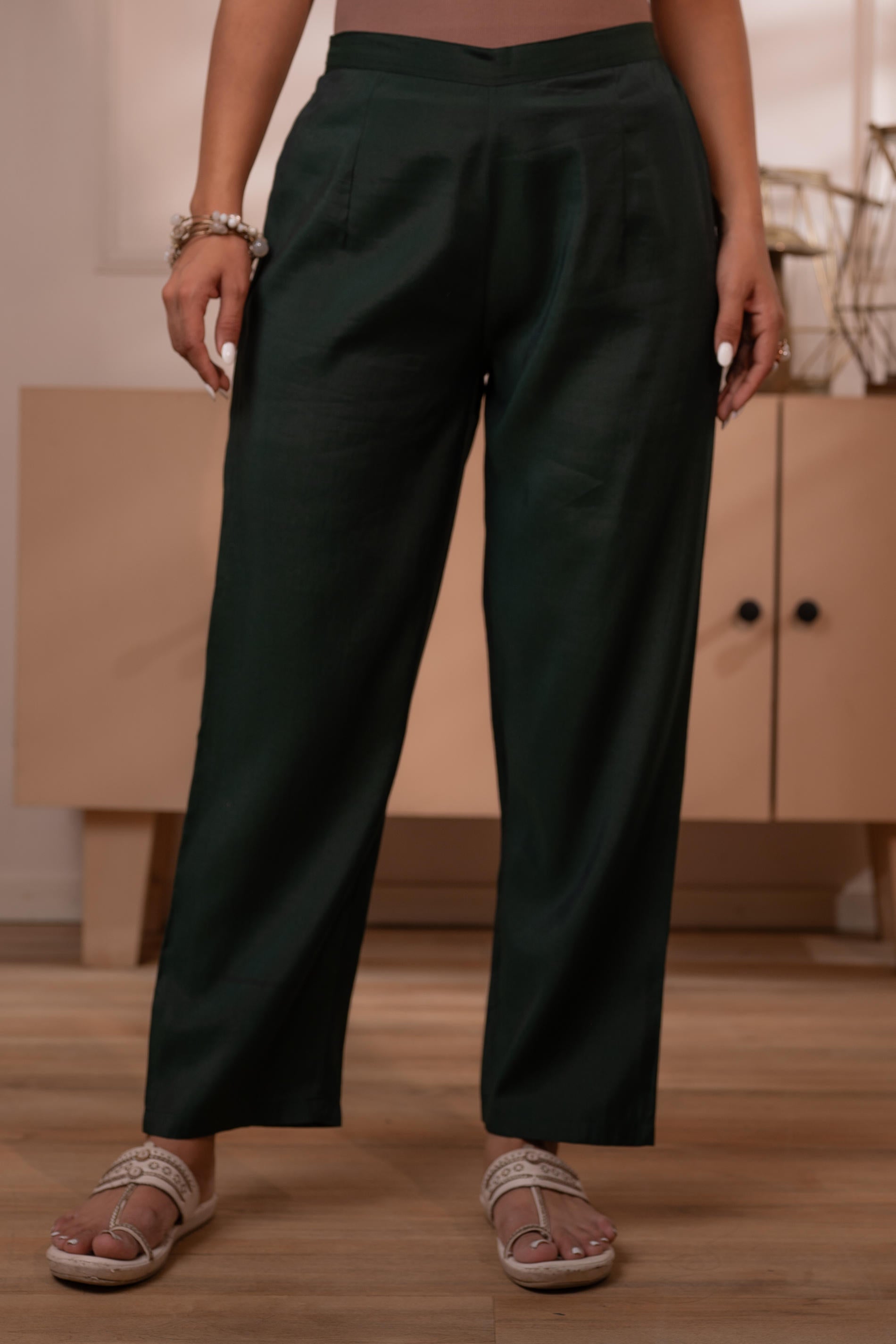 Mehandi Green Solid Embroidered Straight Kurta Pant and Dupatta Set with Thread Work