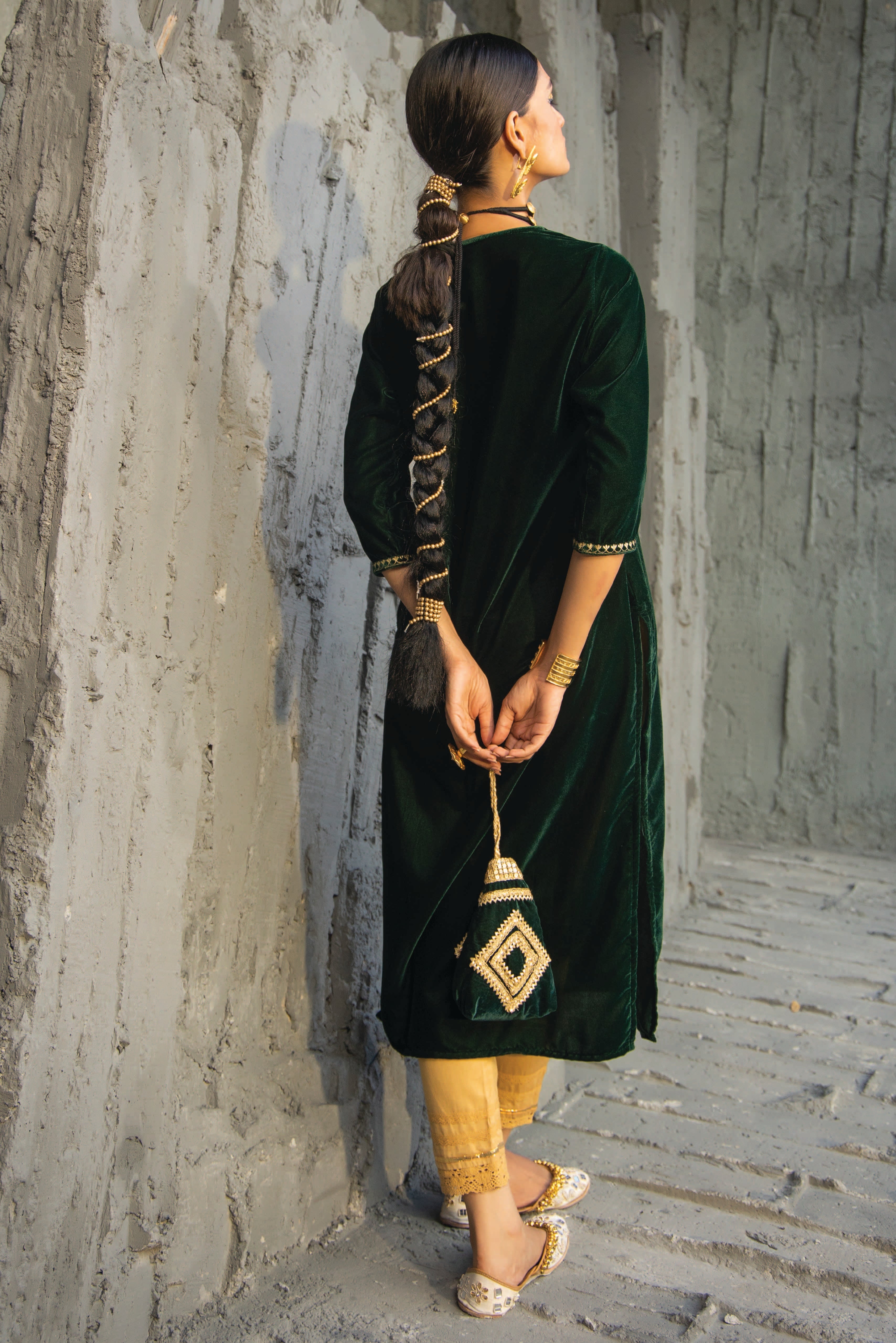 Juniper Green Velvet Festive Solid Embroidered Straight Kurta For Women