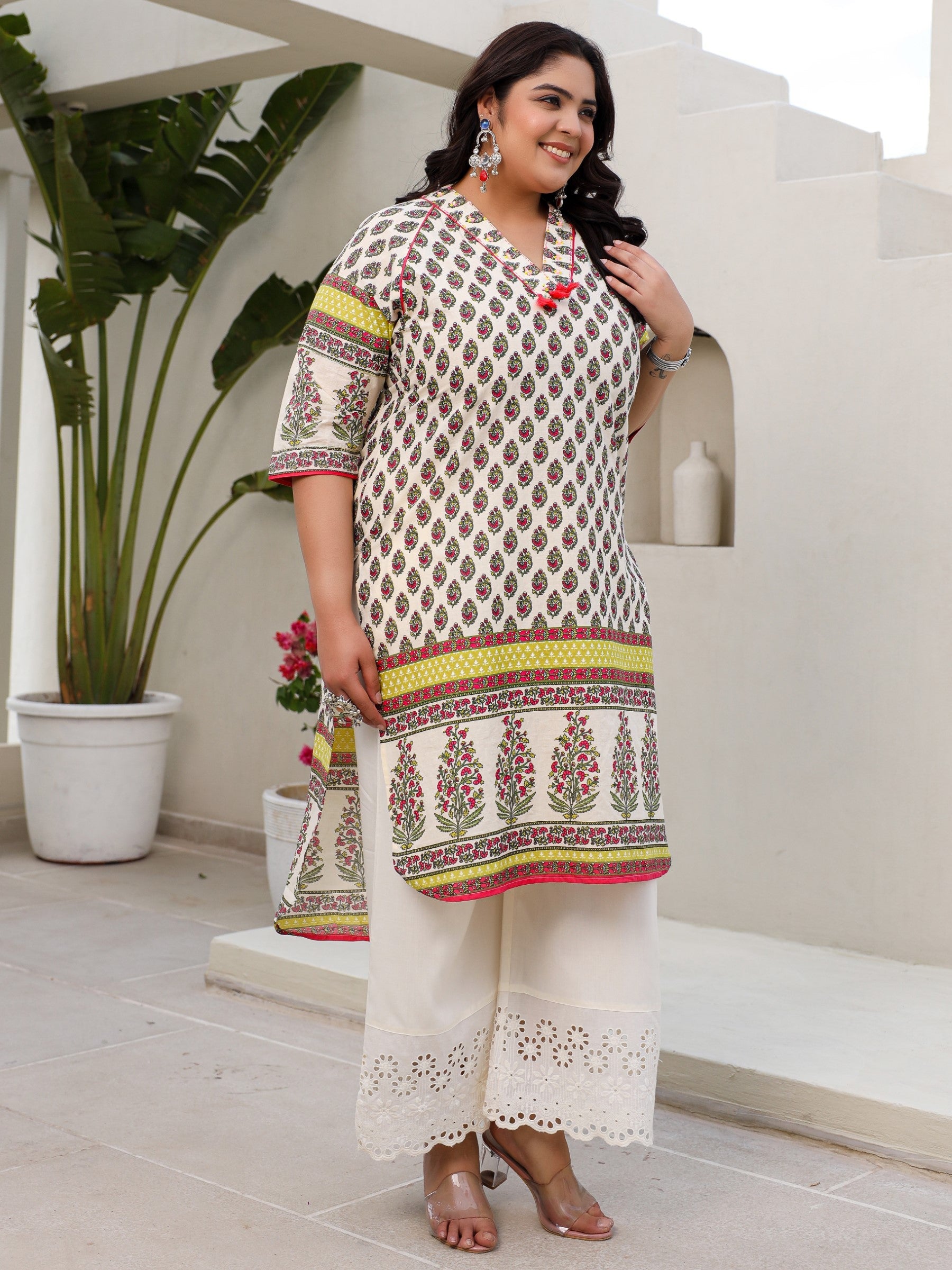 Juniper The Madhubala Women Beige Ethnic Motif Printed High Low Cotton Plus Size Kurta With Kaudis Tassels & Contract Piping