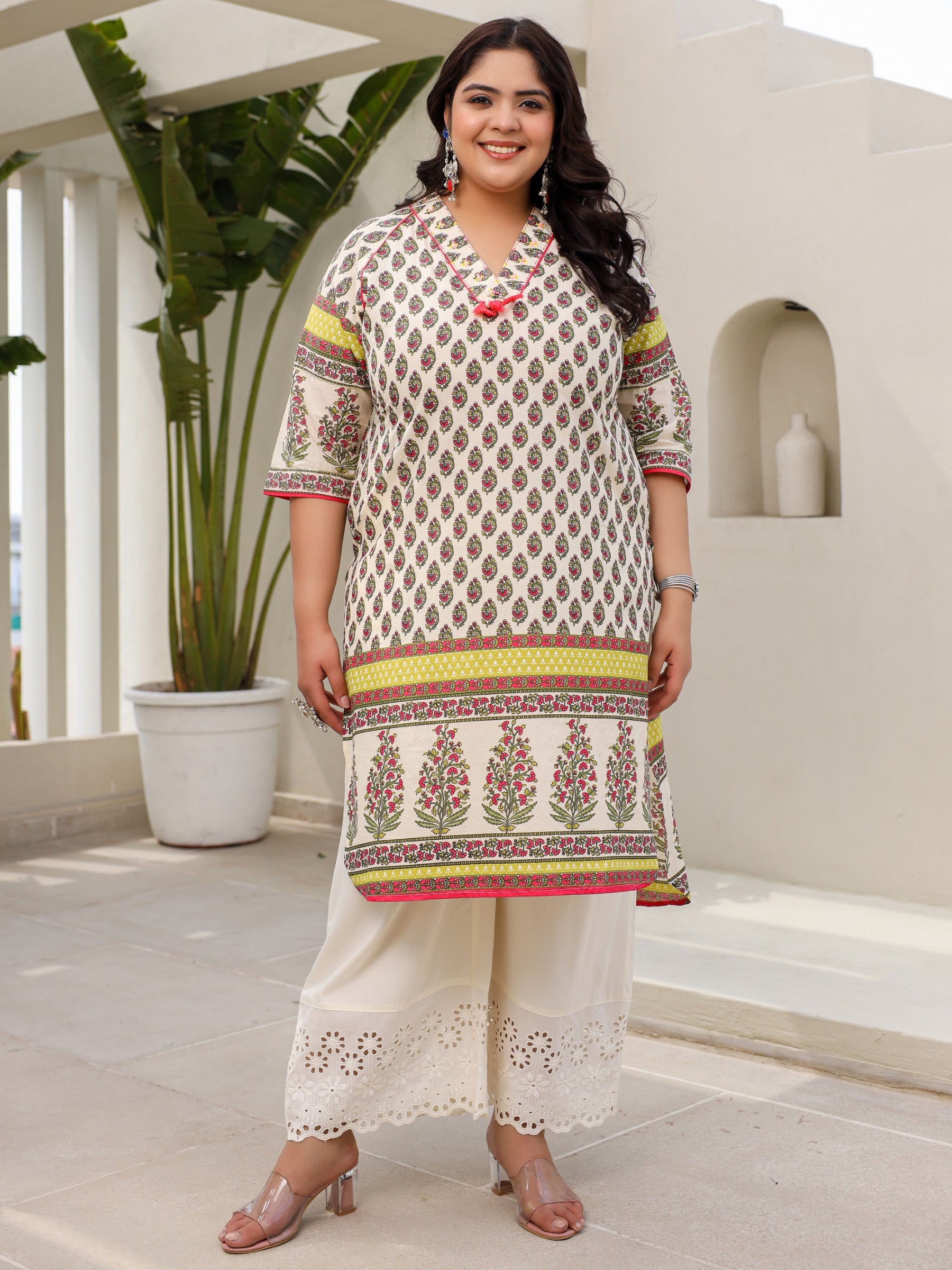 Juniper The Madhubala Women Beige Ethnic Motif Printed High Low Cotton Plus Size Kurta With Kaudis Tassels & Contract Piping