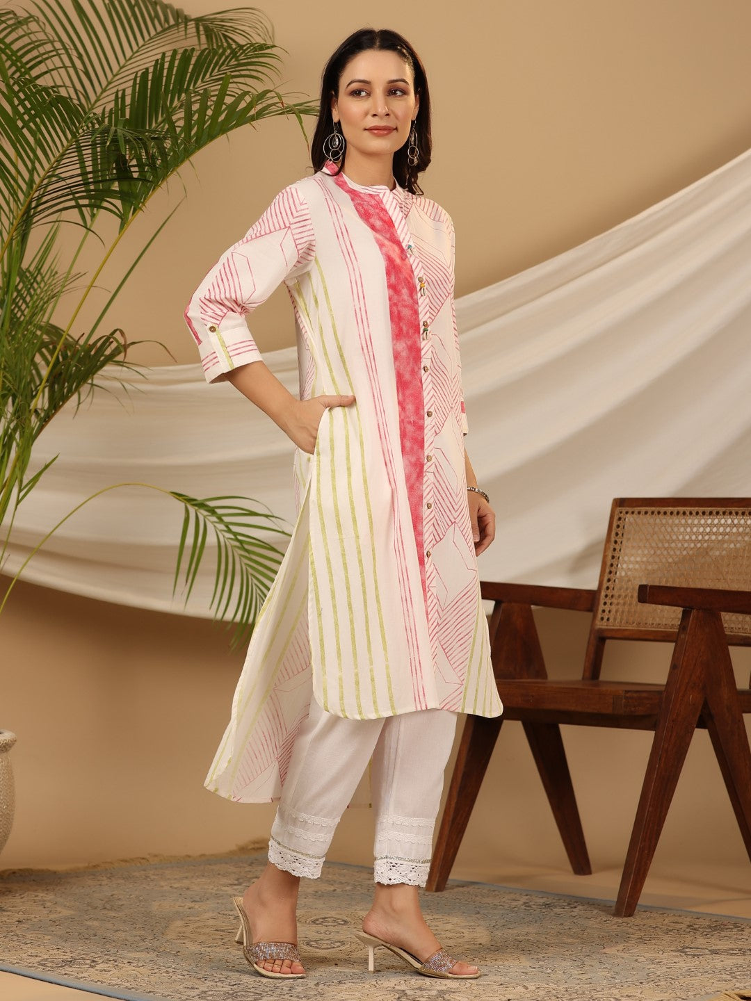 Juniper Women Multi-Coloured Cotton Cambric Printed High- Low Straight Kurta