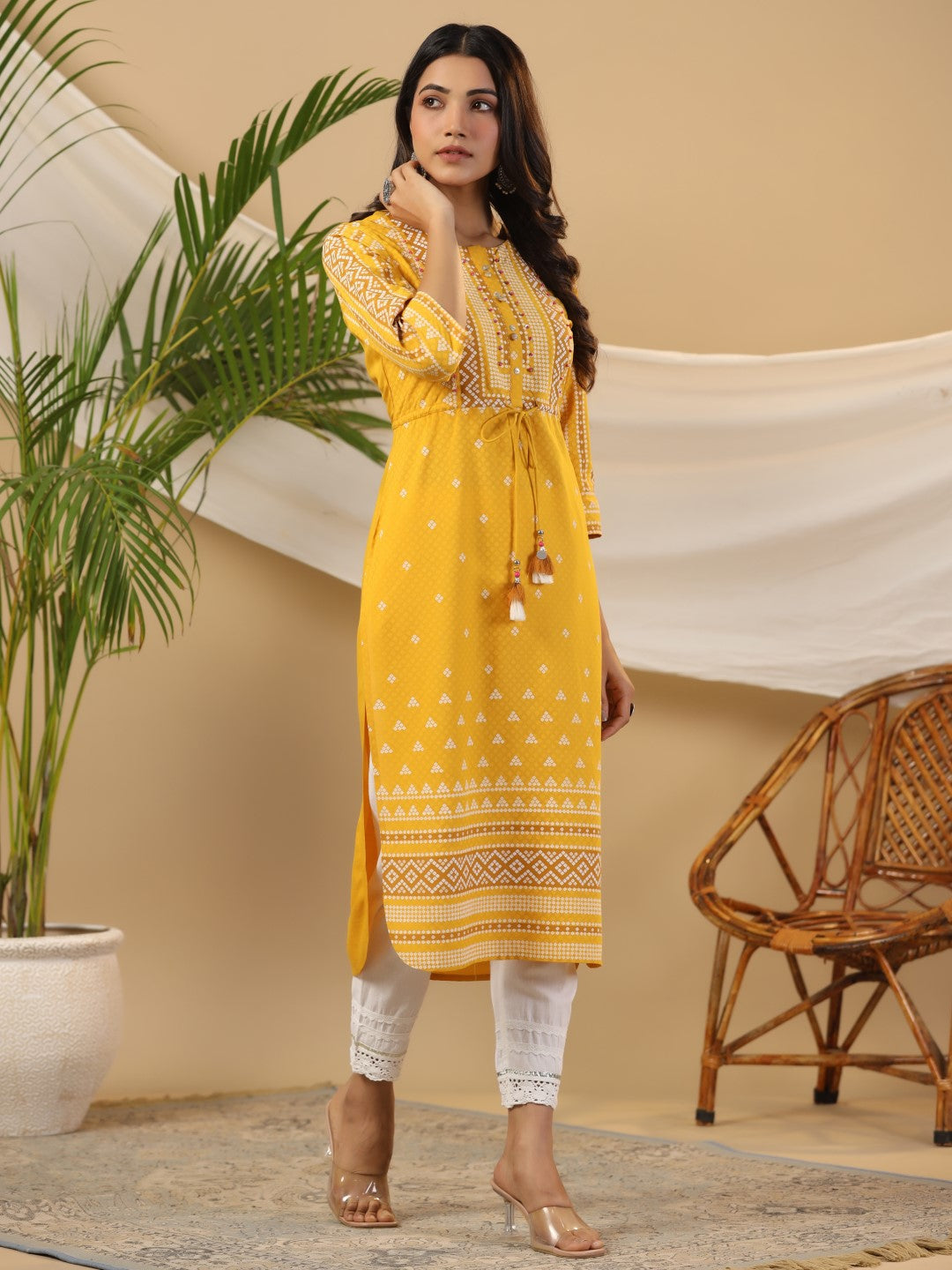 Juniper The Madhubala Women Mustard Geometric Printed Rayon Kurta With Contrast Beadwork Sequins & Tassels