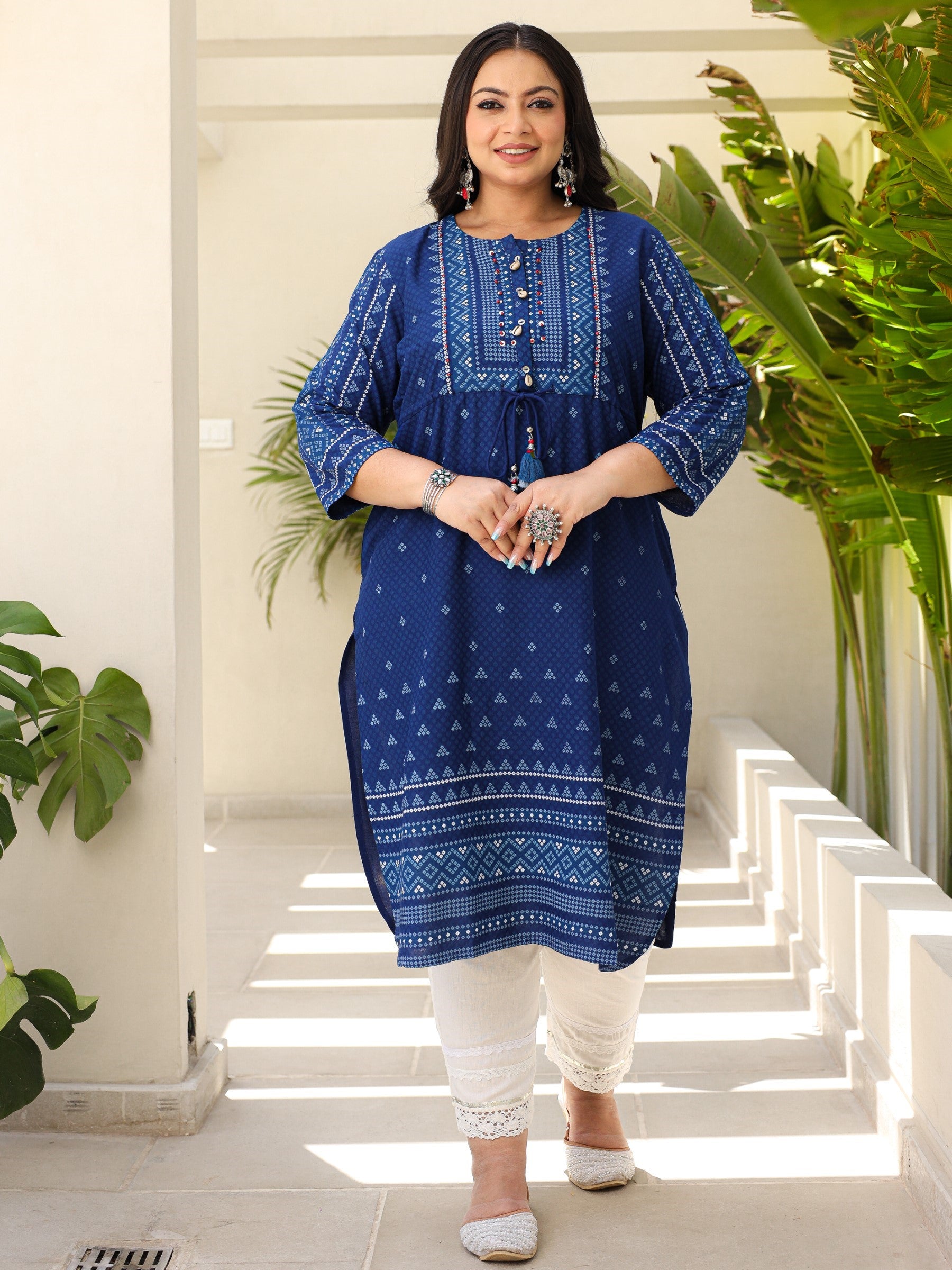 Juniper The Madhubala Women Blue Geometric Printed Rayon Plus Size Kurta With Contrast Beadwork Sequins & Tassels