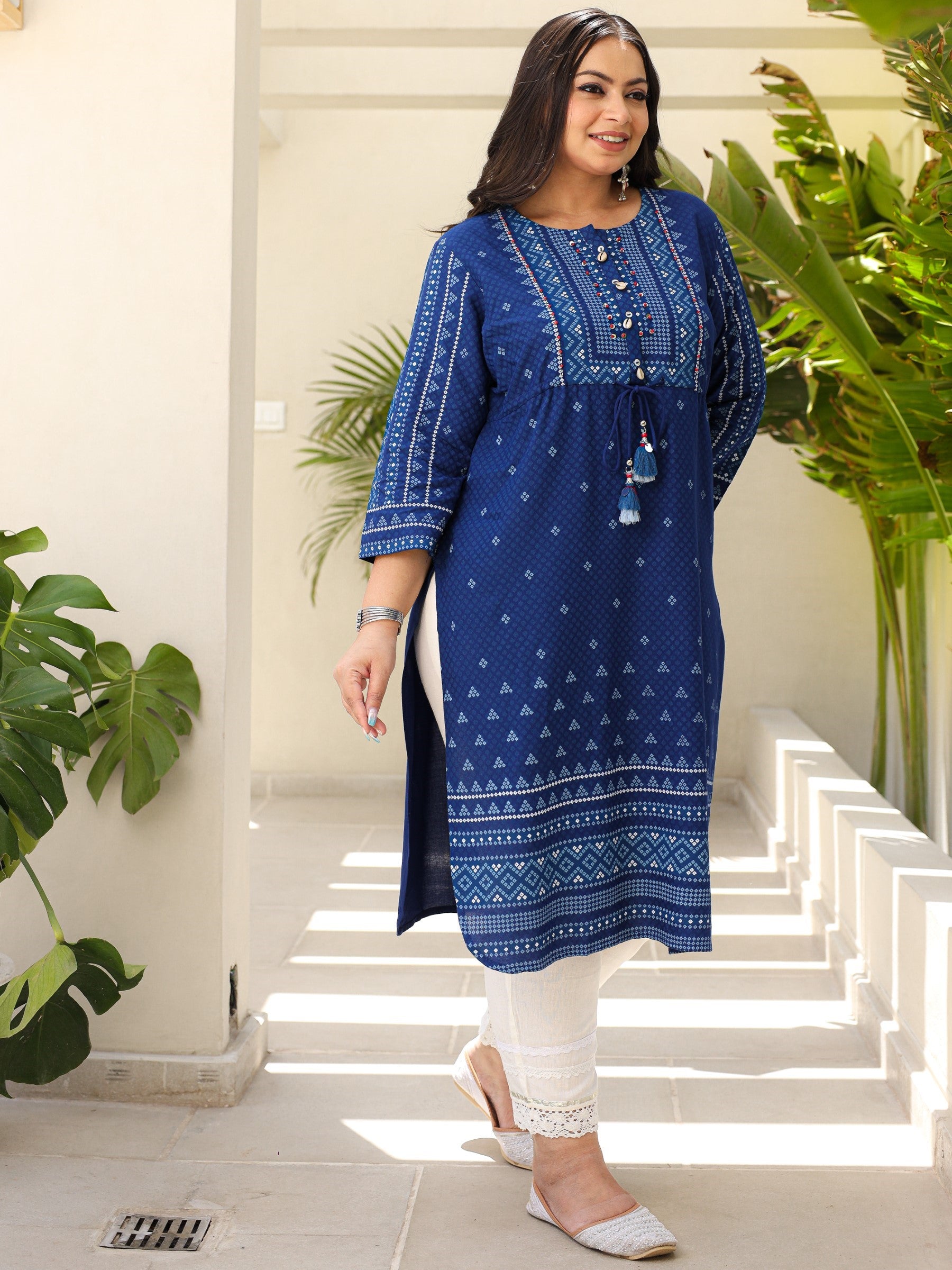 Juniper The Madhubala Women Blue Geometric Printed Rayon Plus Size Kurta With Contrast Beadwork Sequins & Tassels