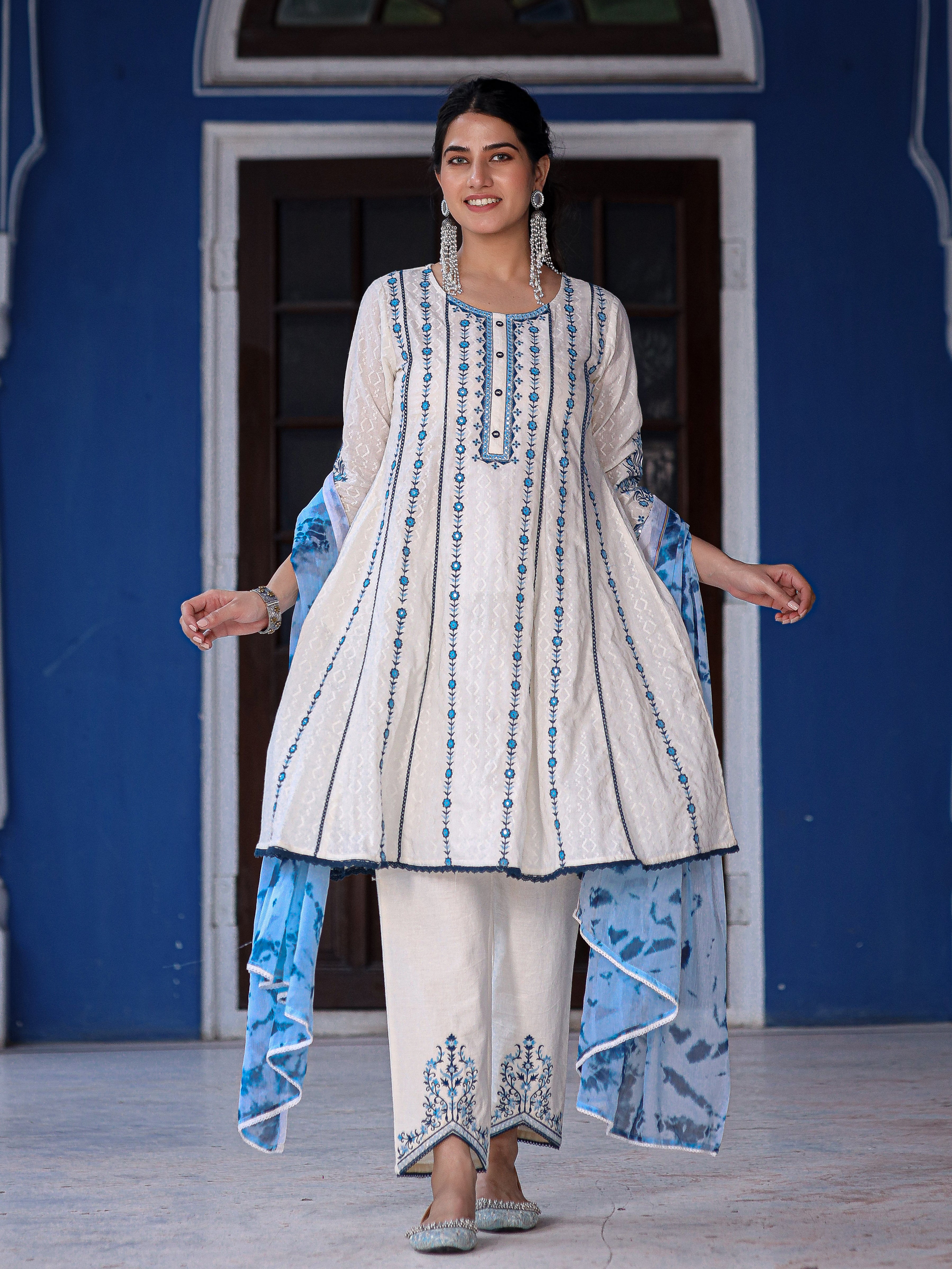 Juniper White & Blue Cotton Dobby Thread Embroidered Kurta With Pants Set With Chiffon Dupatta