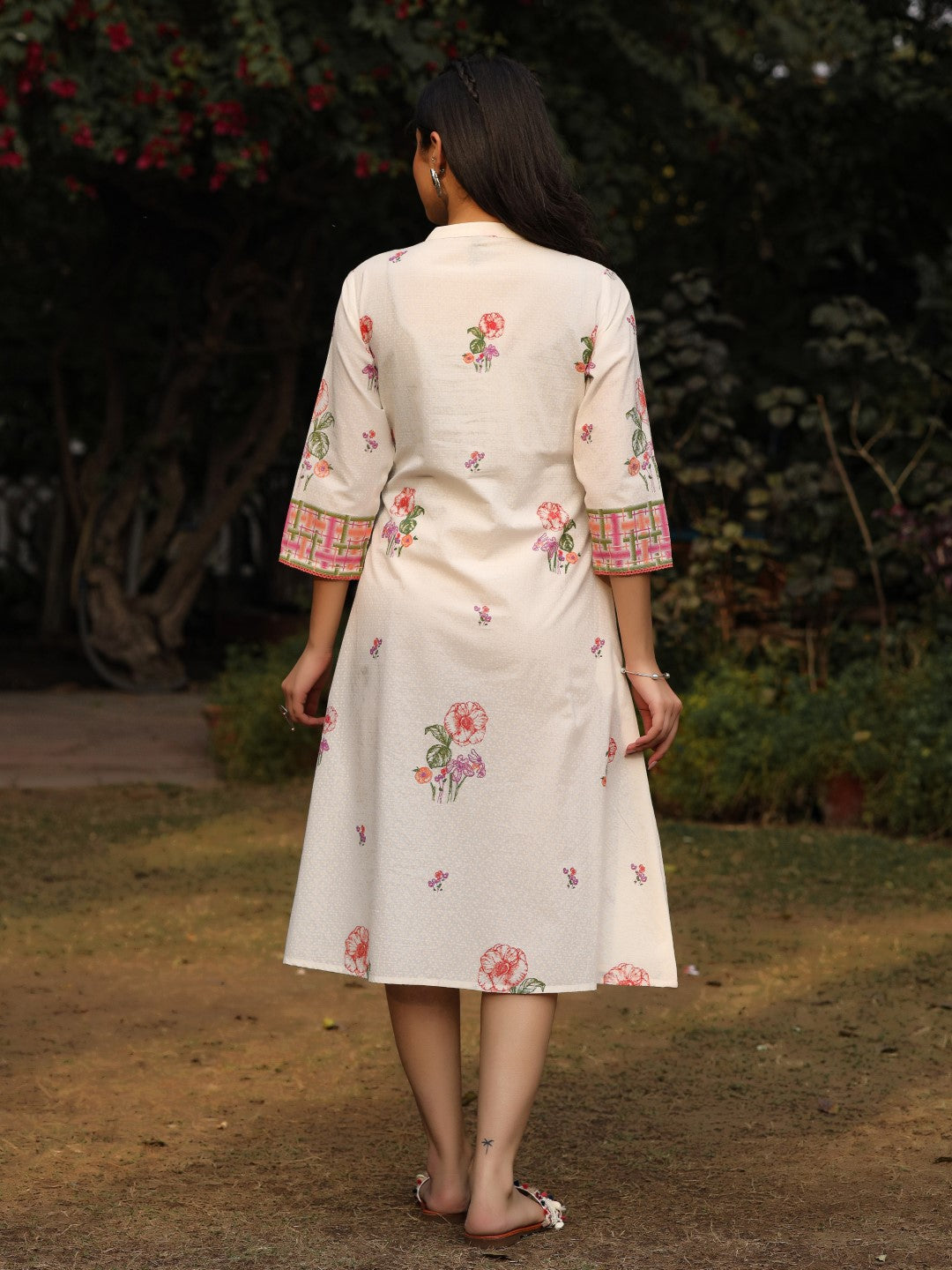 Juniper White Floral Printed A-Line Pleated Cotton Dress With Kantha Work & Tassels
