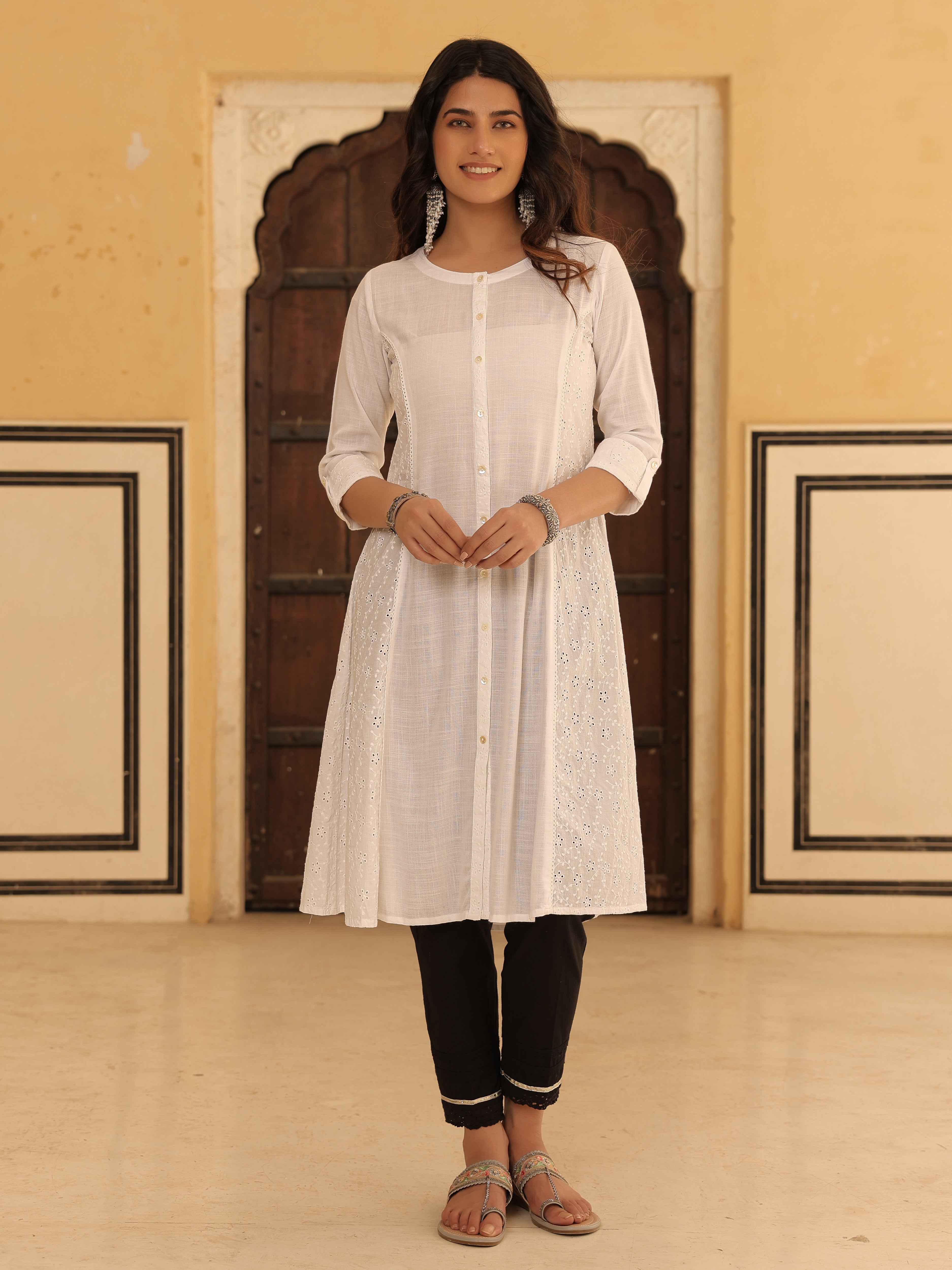 Juniper White Rayon Slub & Schiffli Soild A-Line Princess Cut Kurta