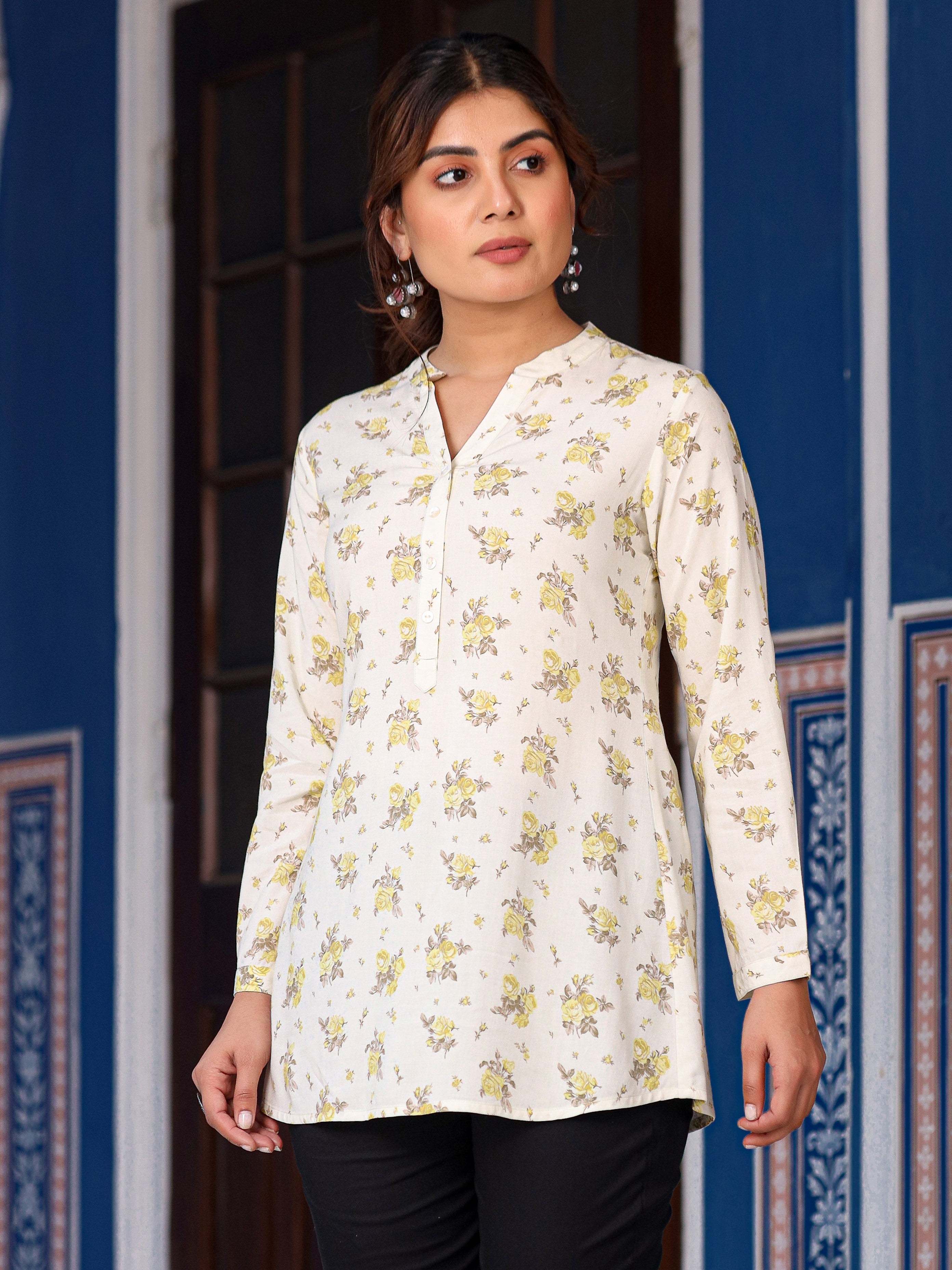 Women's Pista Green Floral Printed Liva Rayon Tunic