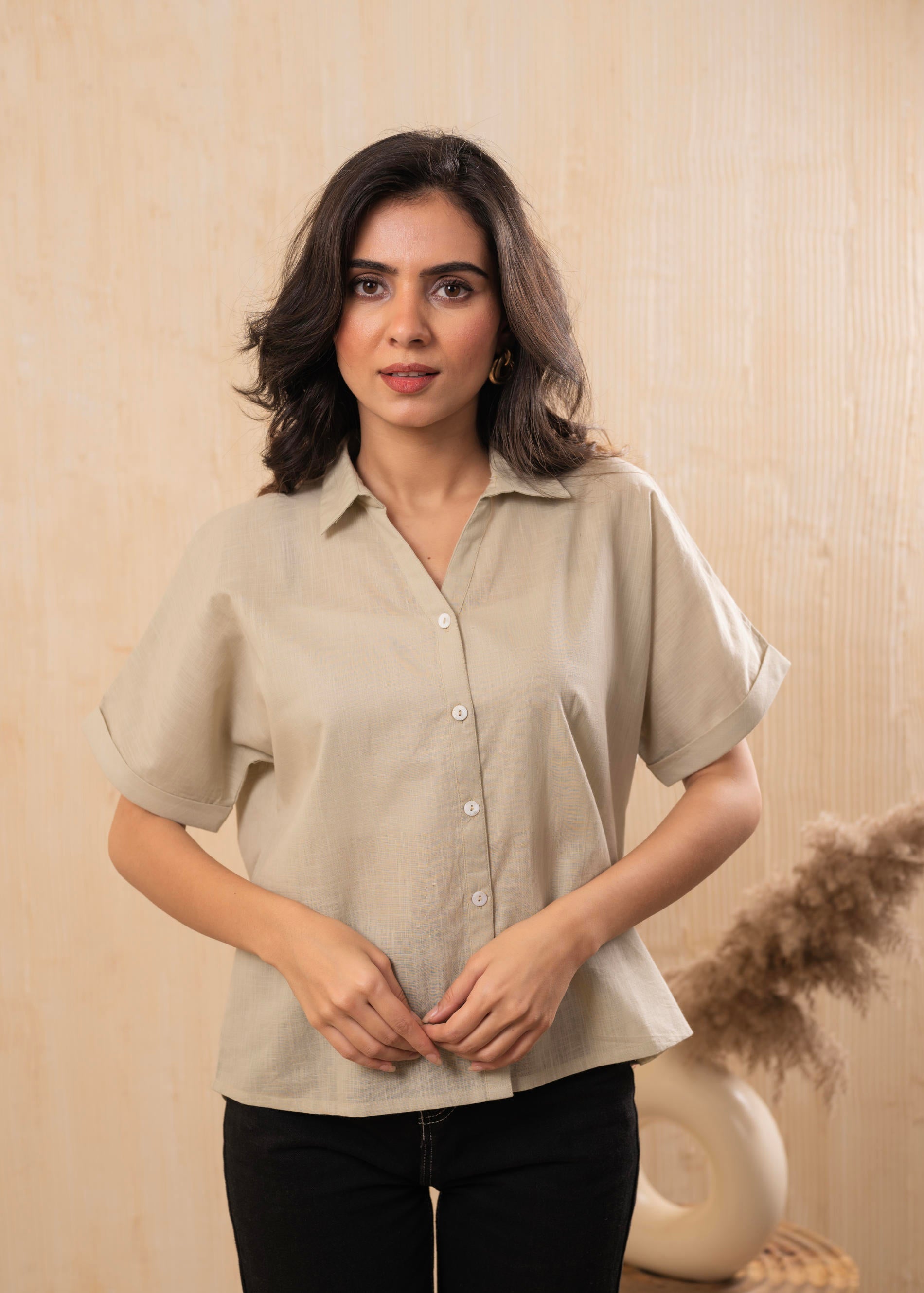 Lamora Off-White Oversized Boxy Shirt with Front Button Closure