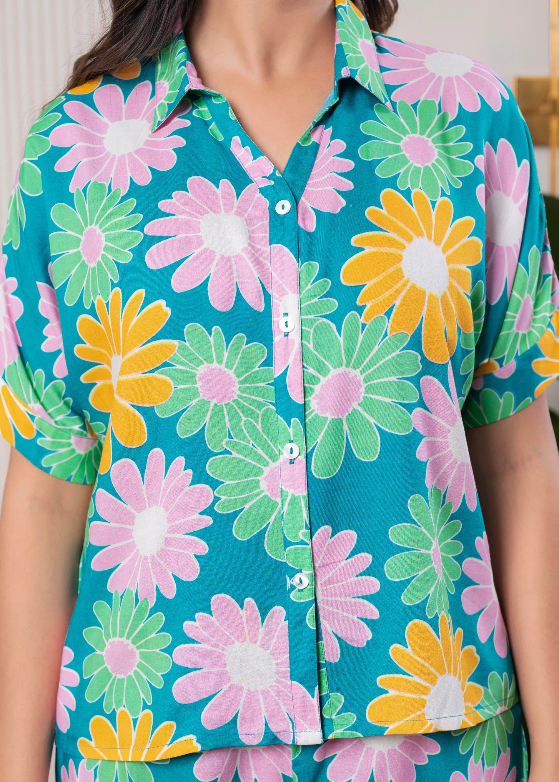 Lamora Tropical Daisy Co-ord Set