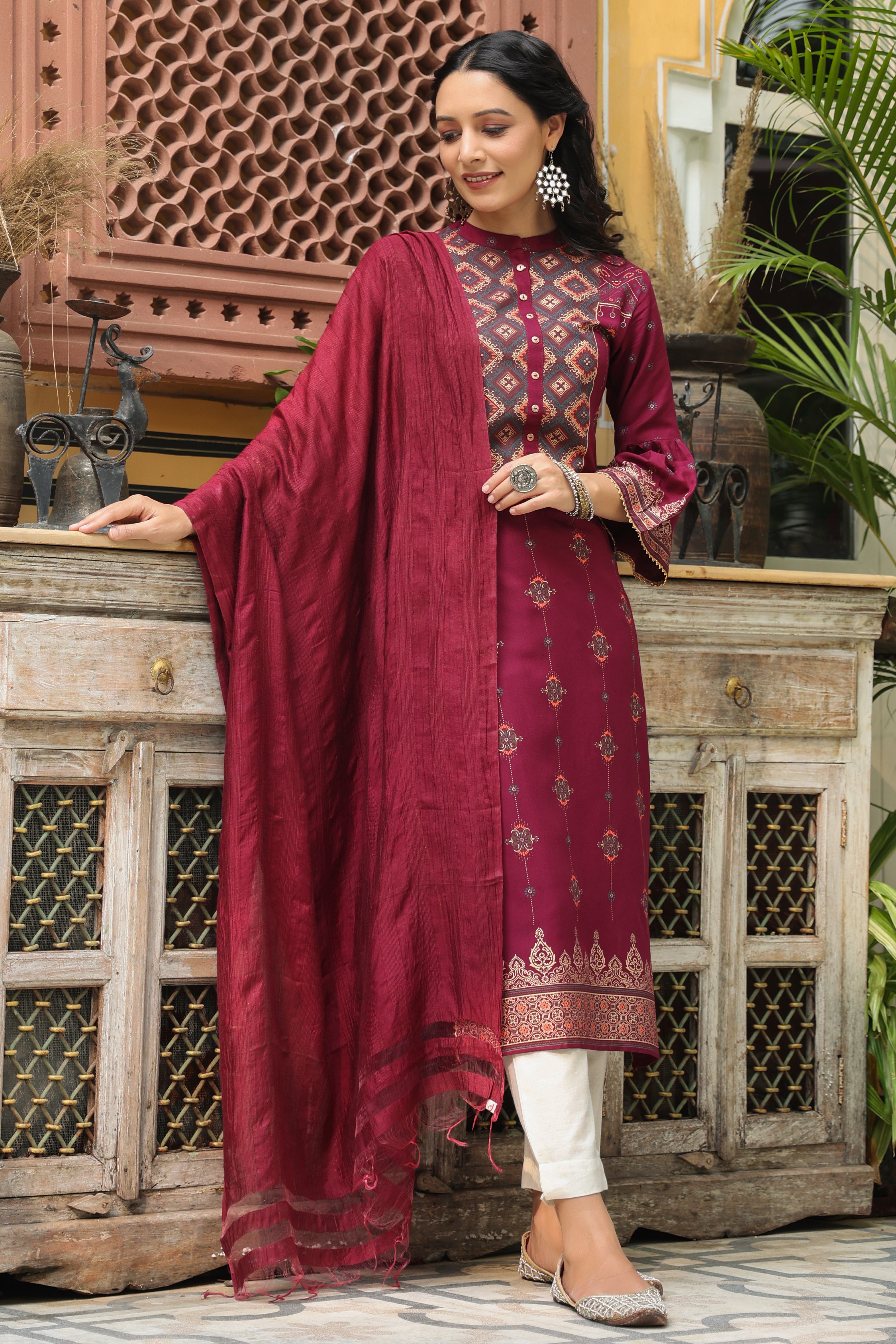 Juniper Wine Rayon Printed Straight Kurta Dupatta Set With Rubber-Band