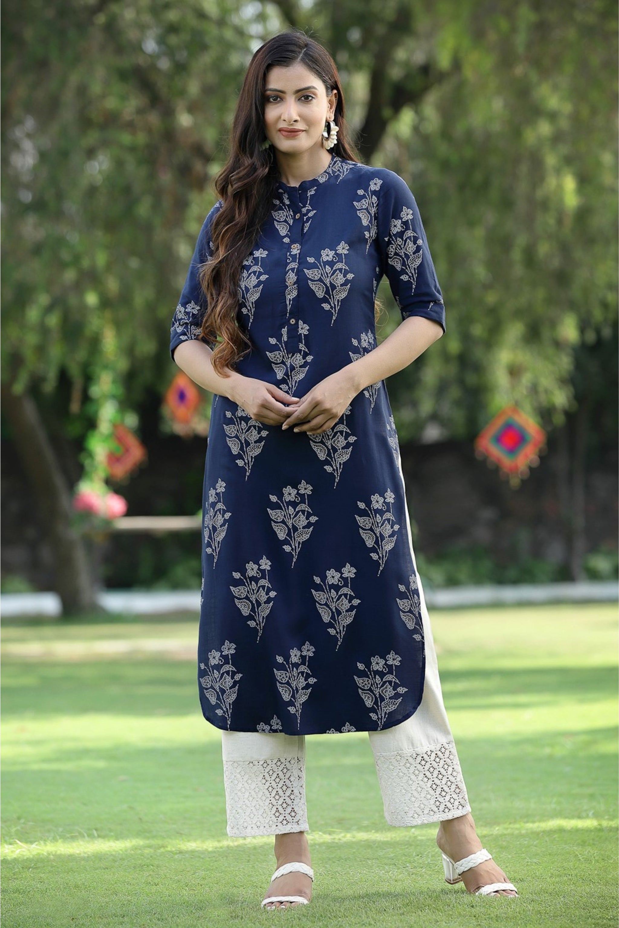 Buy Juniper Indigo Rayon Slub Bandhani Pathani Kurta With Mask Online in  India