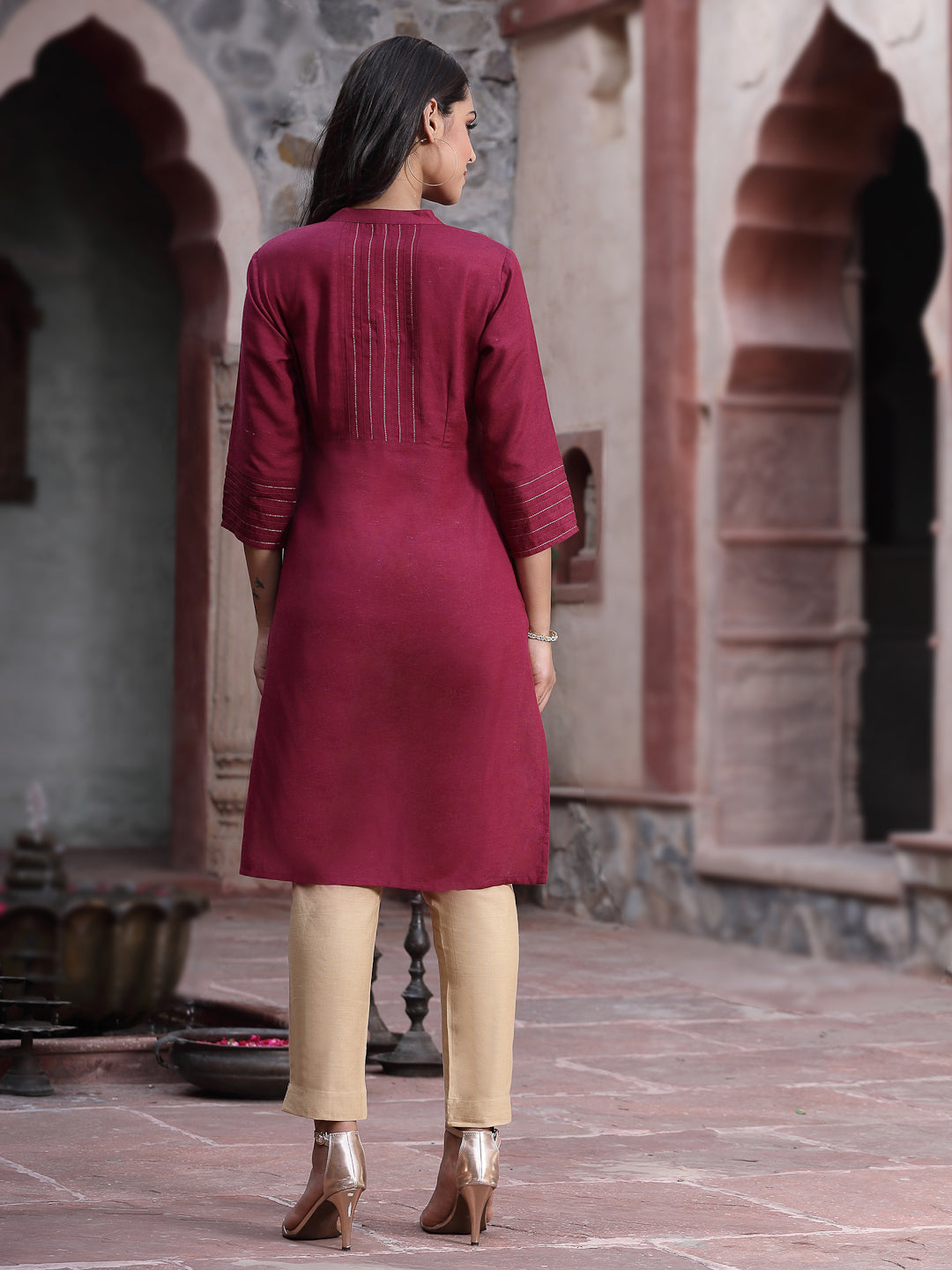 Juniper Women's Wine Rayon Solid Straight Kurta
