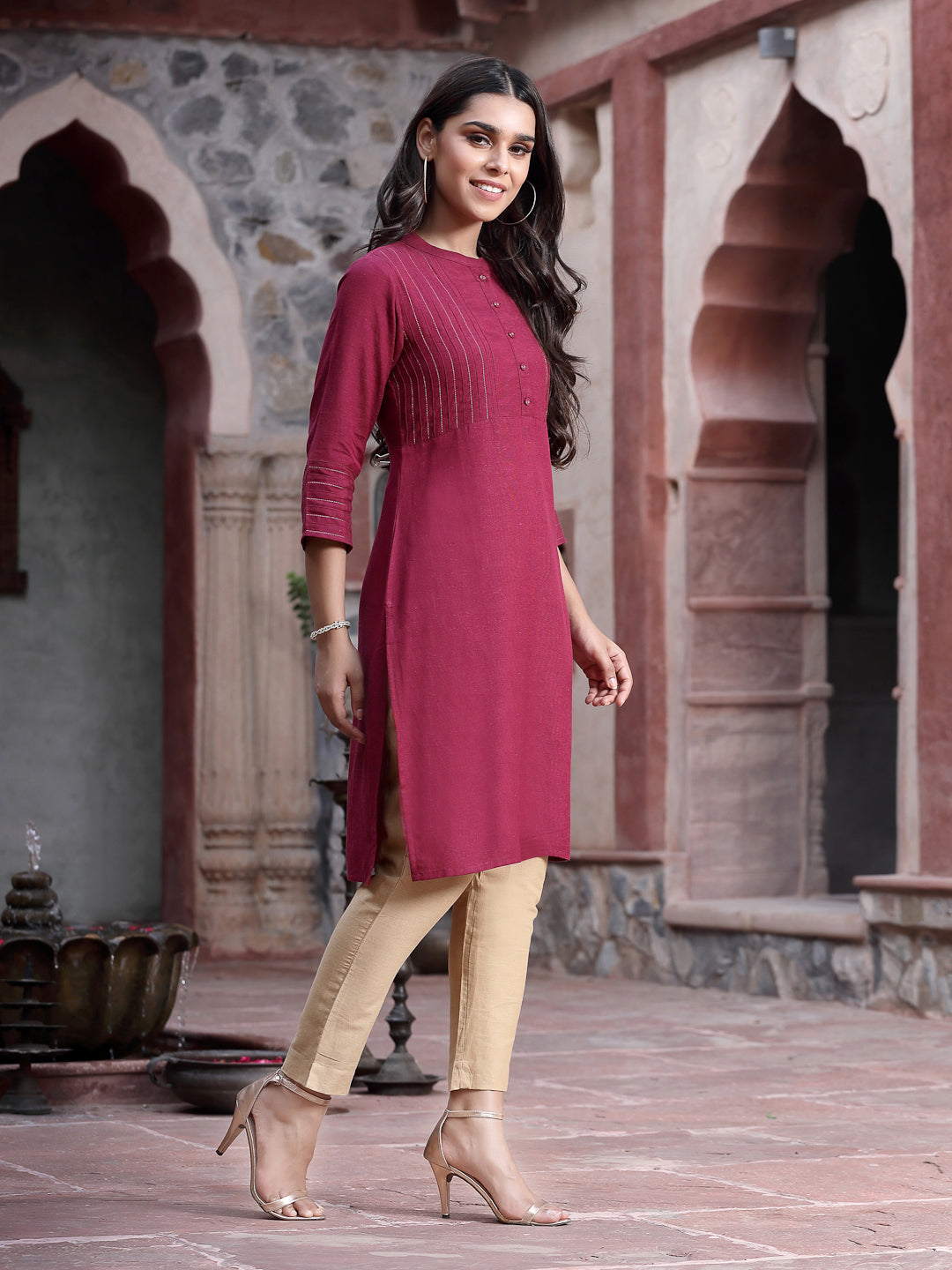 Juniper Women's Wine Rayon Solid Straight Kurta