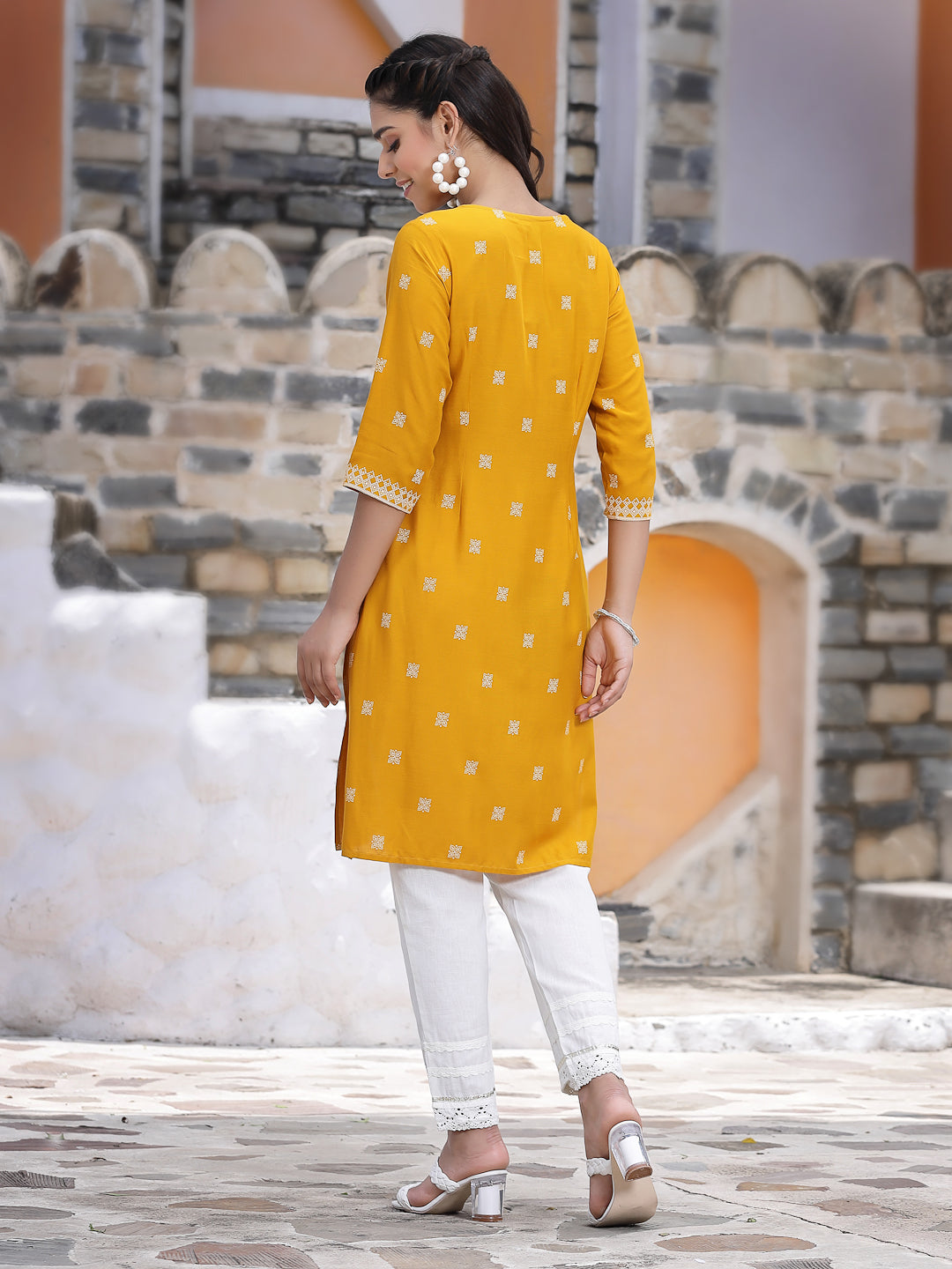 Juniper Women's Mustard LIVA Placement Print Straight Kurta