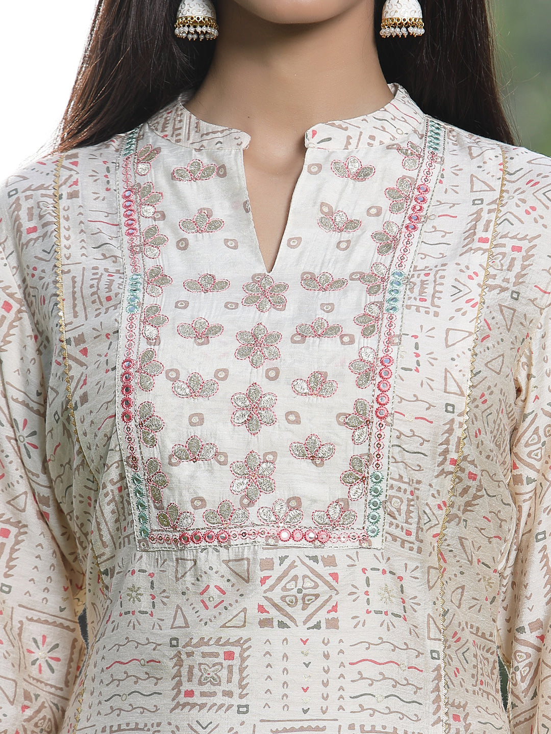 Juniper Off-White Geometric Printed Viscose Muslin Kurta Pants & Dupatta Set With Mirror Work Embroidery.