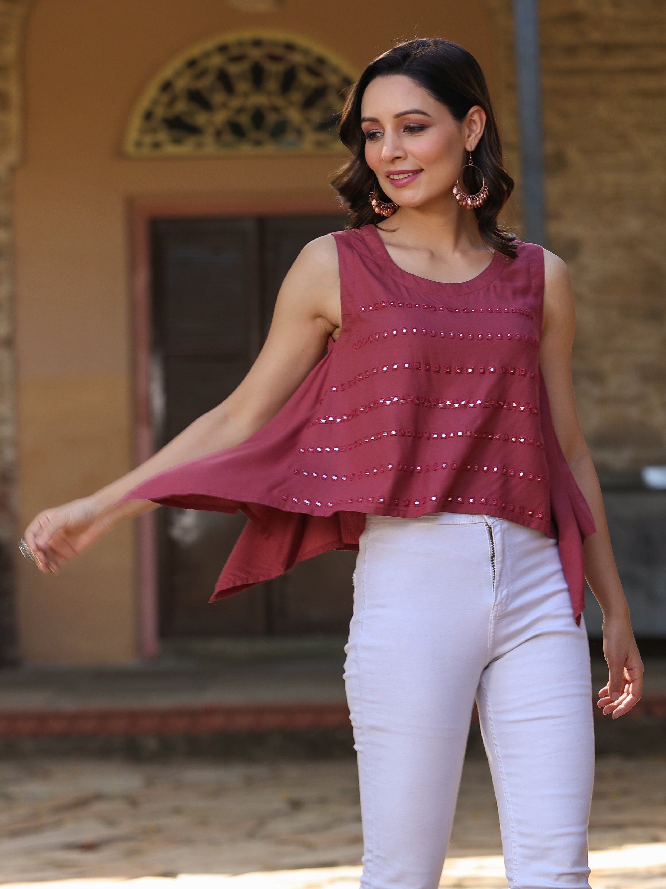 Juniper Women Rust Rayon Staple Embroidered Sleeveless Top