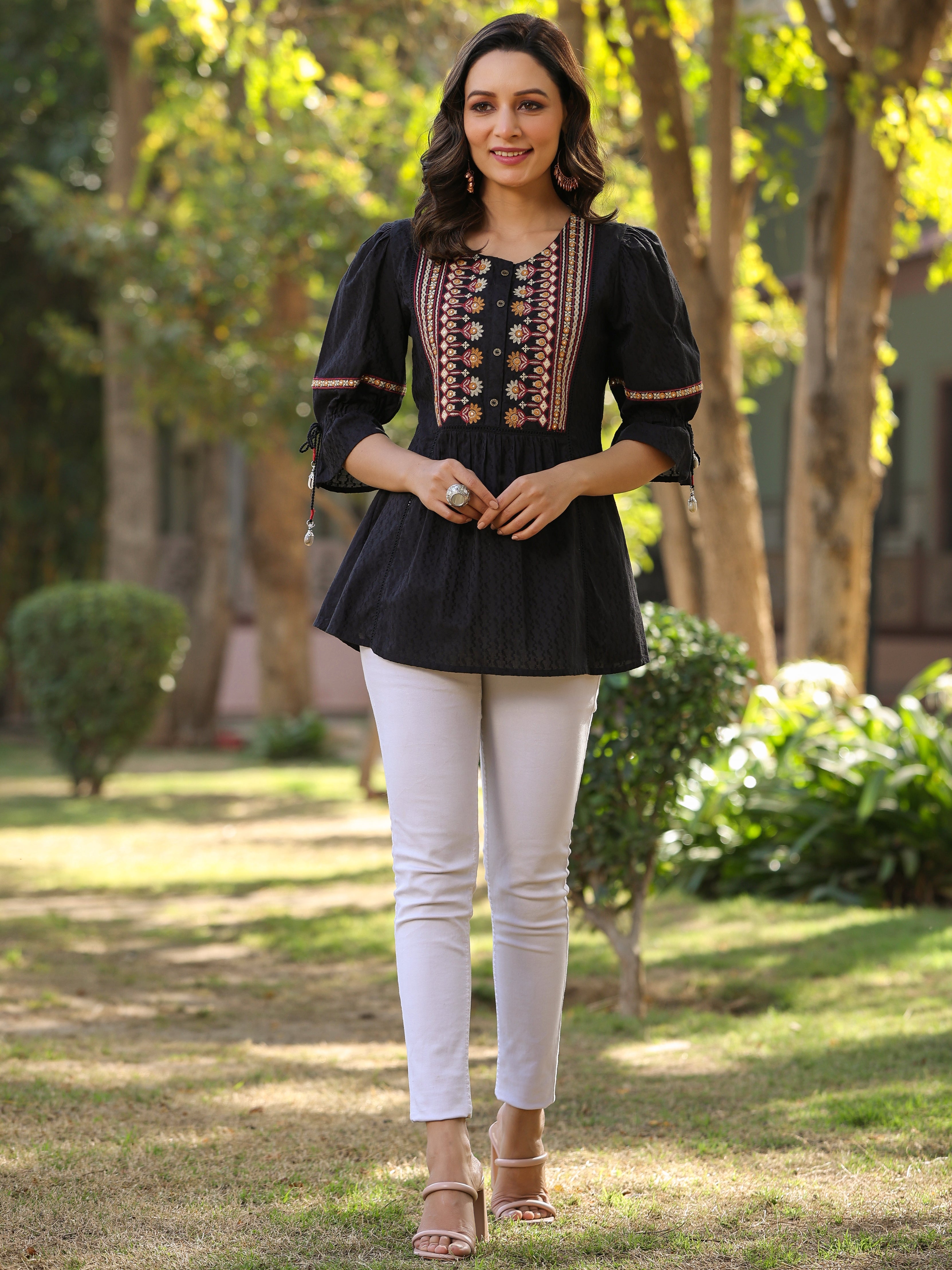 Juniper Women's Black Cotton Solid With Embroidered Straight Tunic