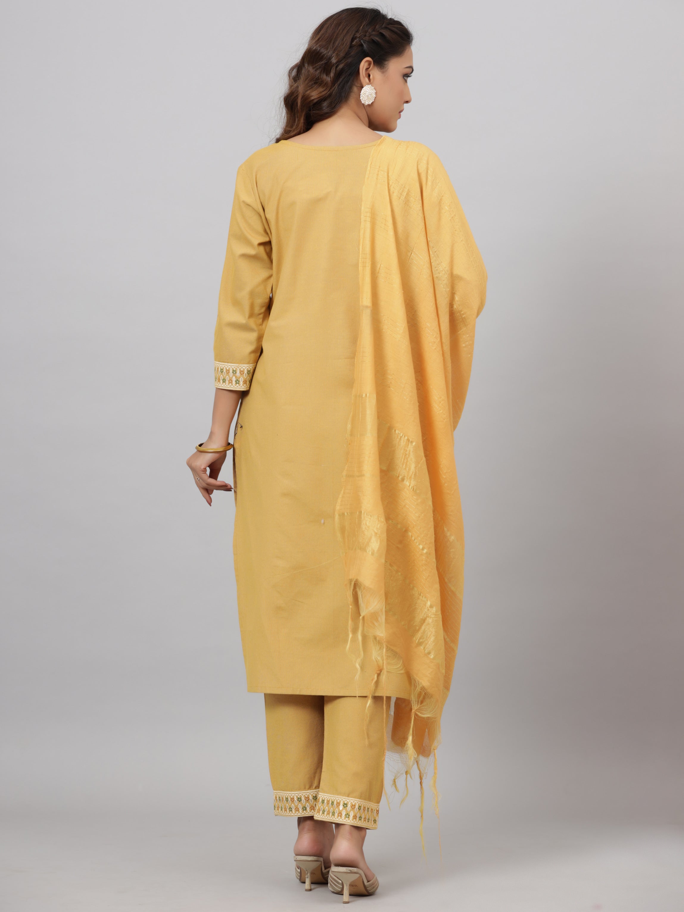 Juniper Women Mustard Cotton Printed Kurta Set