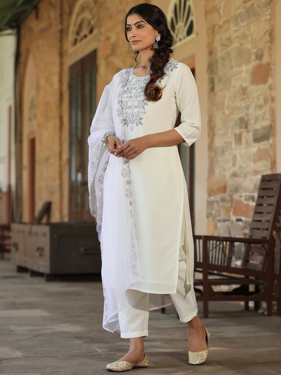 Juniper Women White Chinnon Solid Embroidered Kurta Set