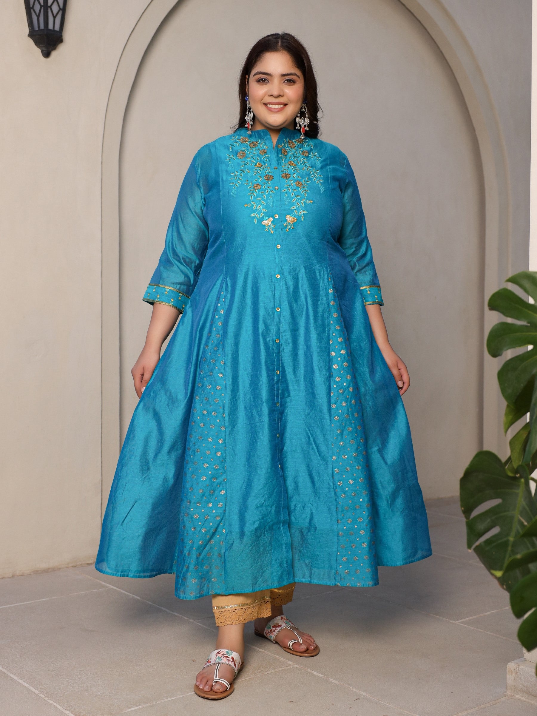 Teal Ethnic Motif Chanderi Printed & Panelled Plus Size Anarkali Kurta With Embroidery
