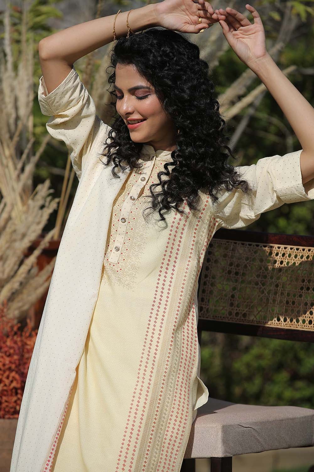 Juniper Ivory Stipes Printed  Rayon Straight Kurta Pants & Cotton Voile Dupatta