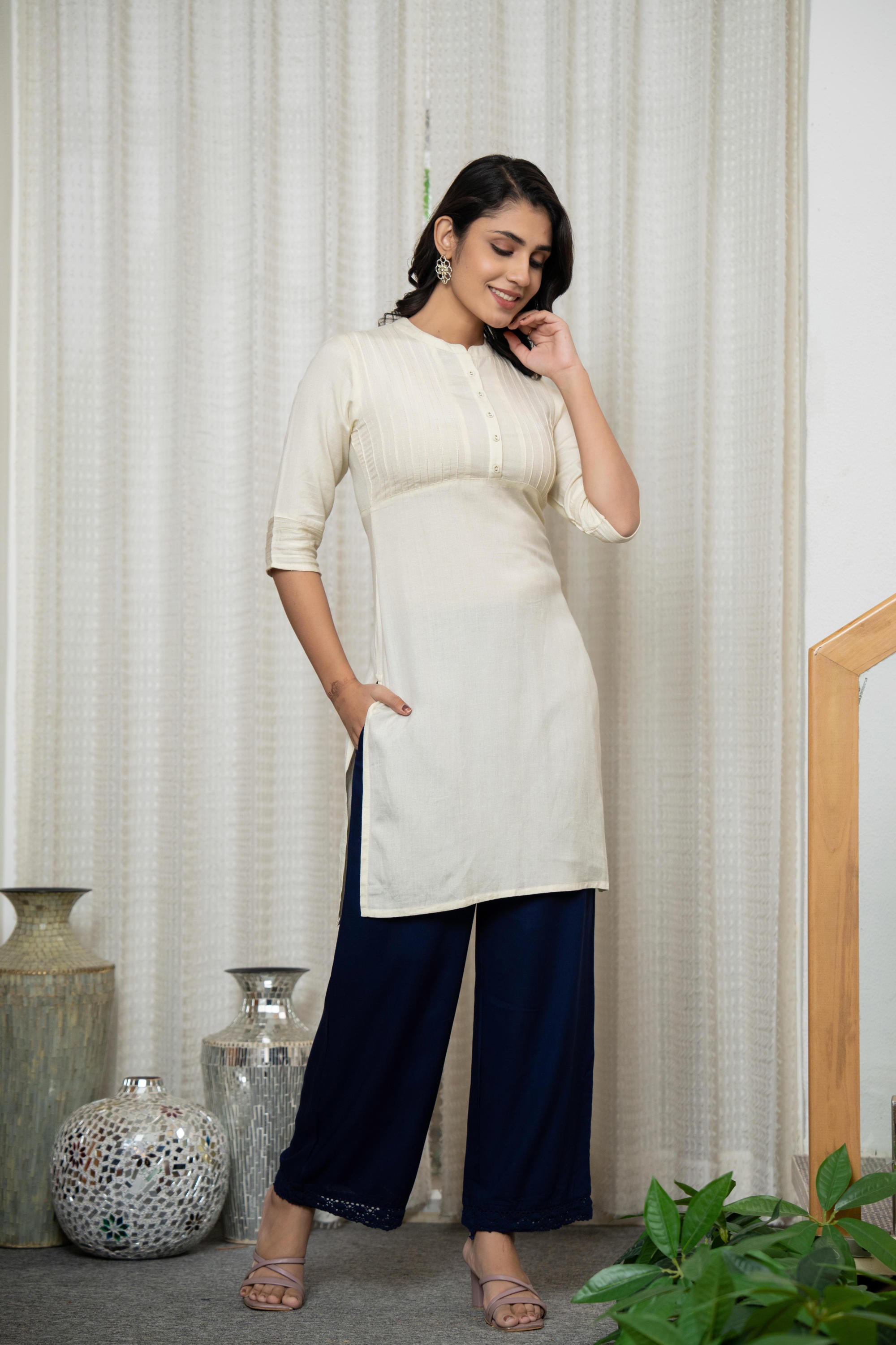 Rayon Knee-Length Straight Fit Kurta with Mandarin Collar & Three-Quarter Sleeves