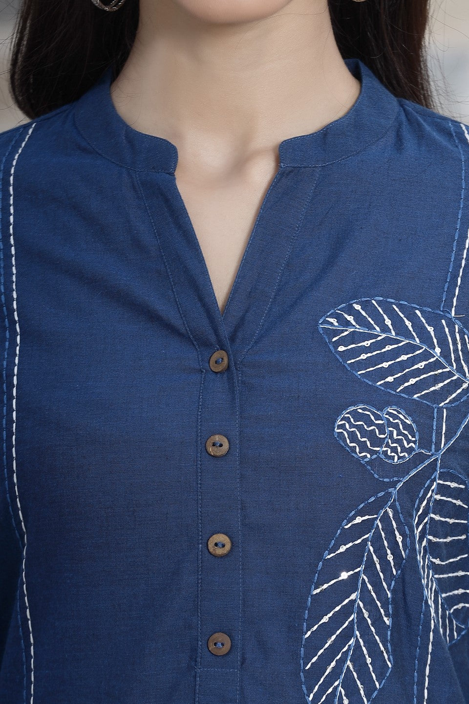 Royal Blue Thread Embroidered Cotton Kurta With Buttons