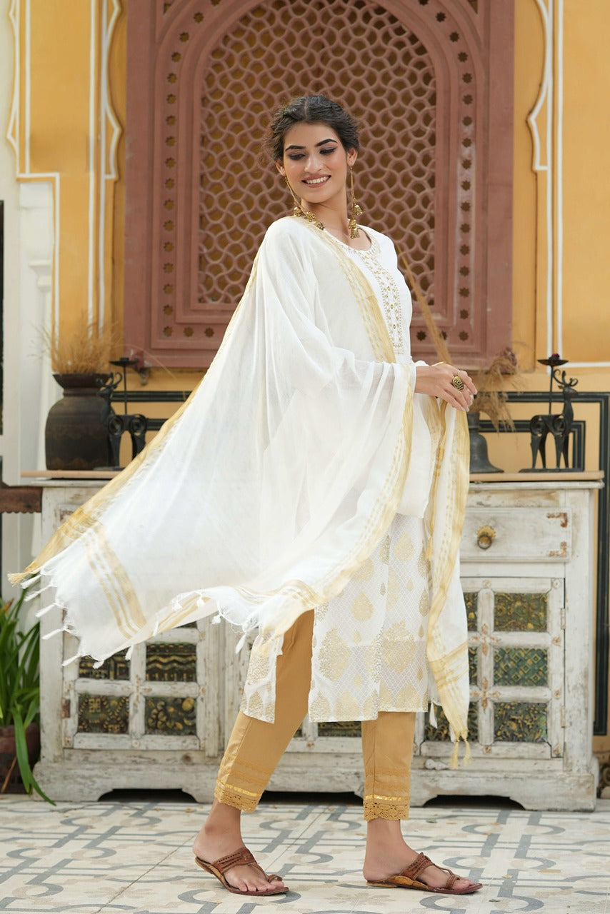 Juniper Off-White Ethnic Motif Printed & Embroidered Georgette Kurta & Silk Dupatta Set