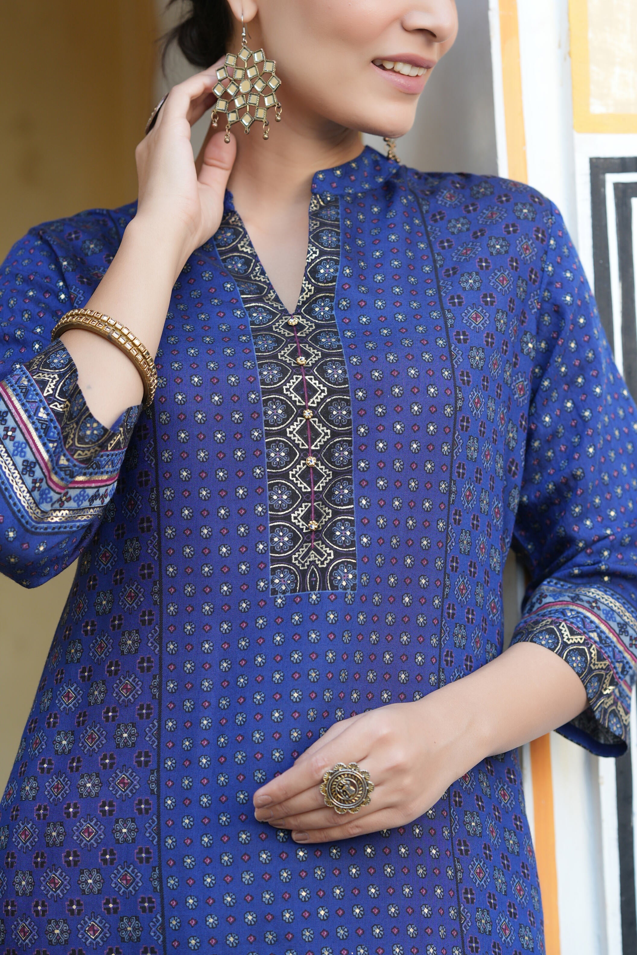 Juniper Indigo Rayon Festive Gold Foil Printed Straight Kurta For Women