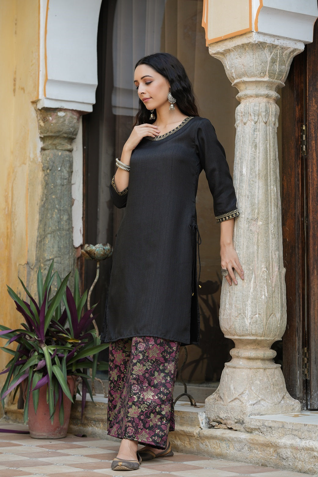 Black Soild Satin Kurta With Floral Pants